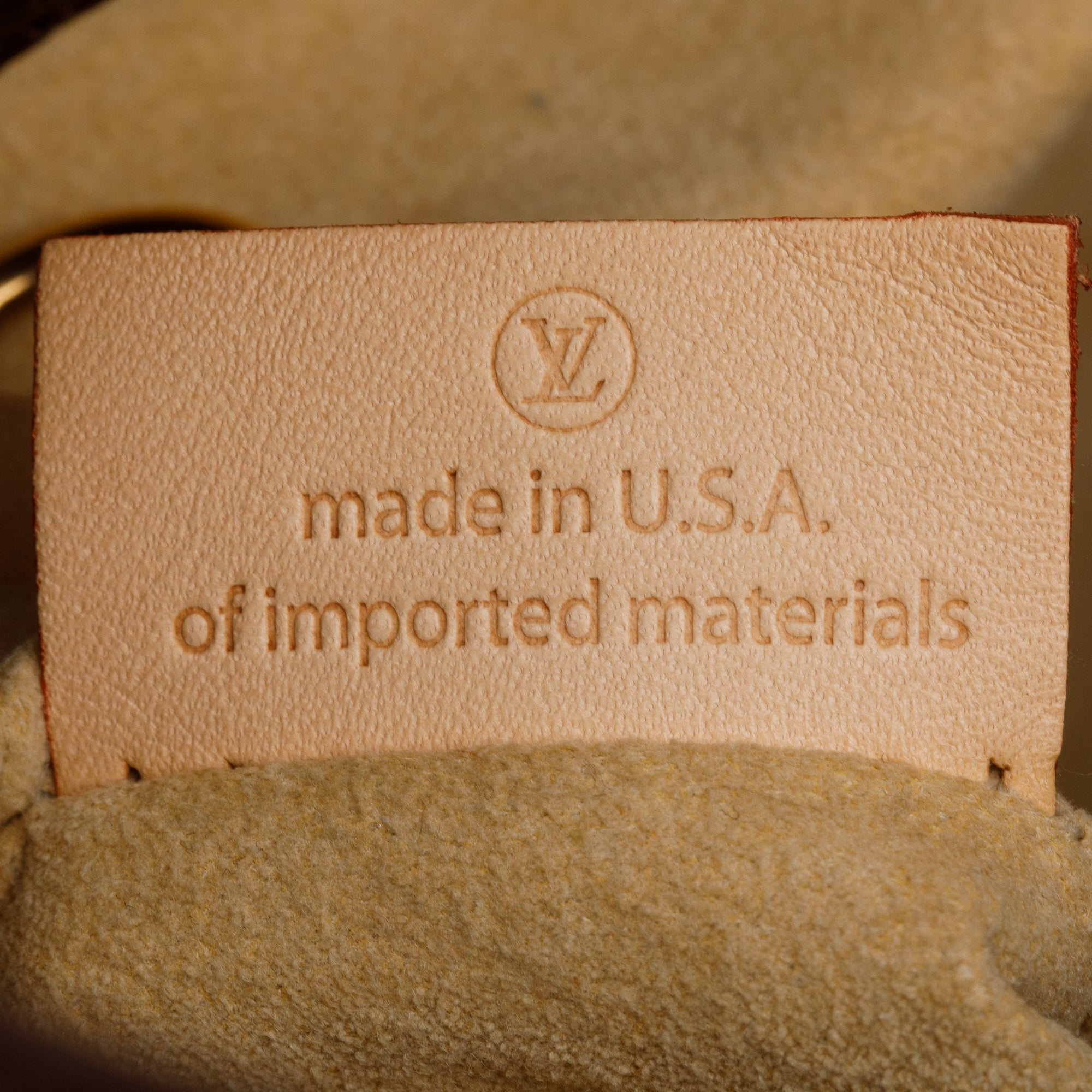 Louis Vuitton Monogram Artsy MM w/ Box