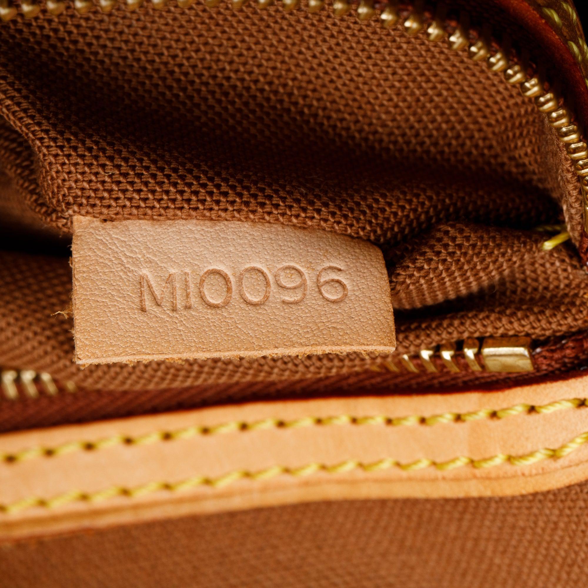 Louis Vuitton Monogram Batignolles Vertical Bag