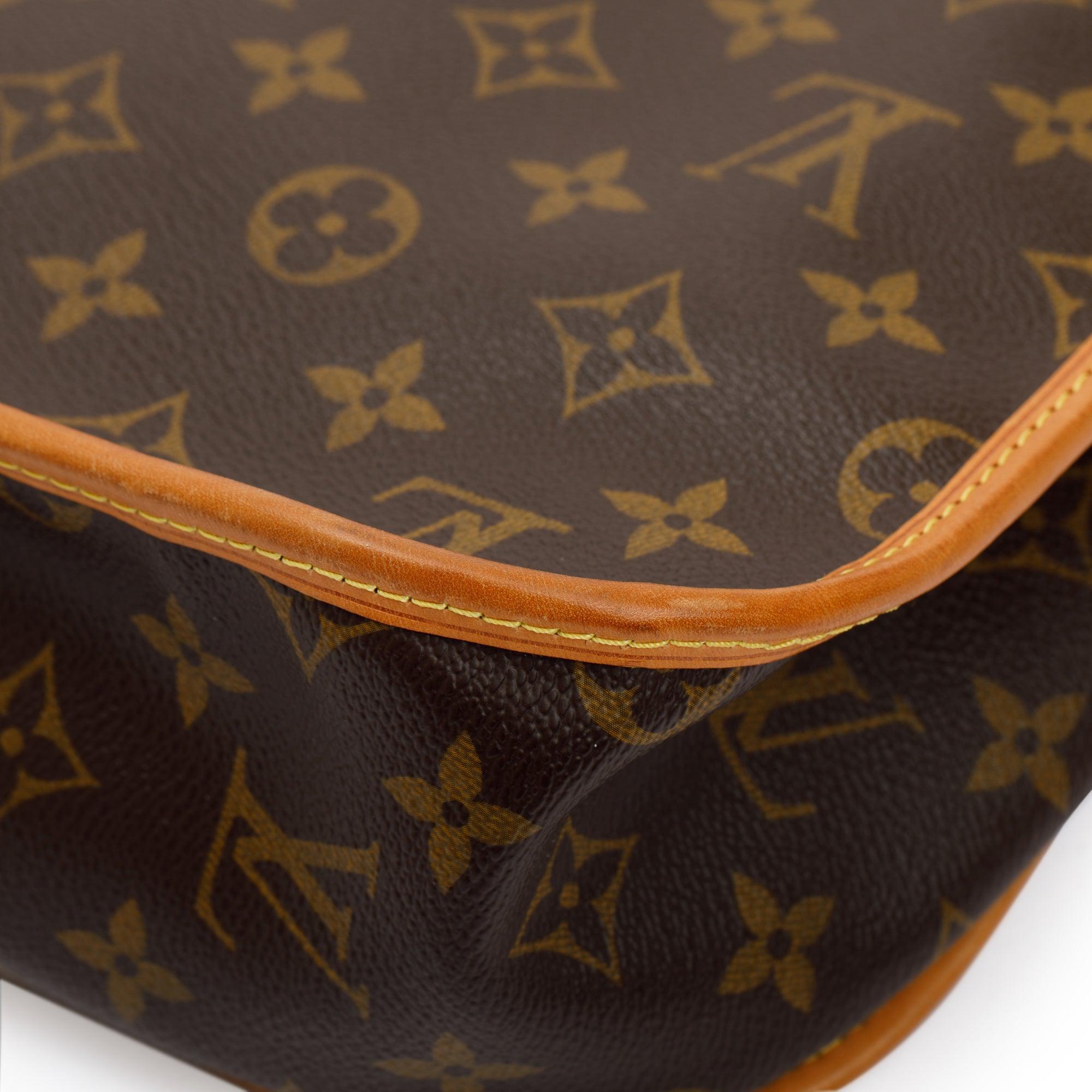 Louis Vuitton Monogram Bosphore Messenger GM