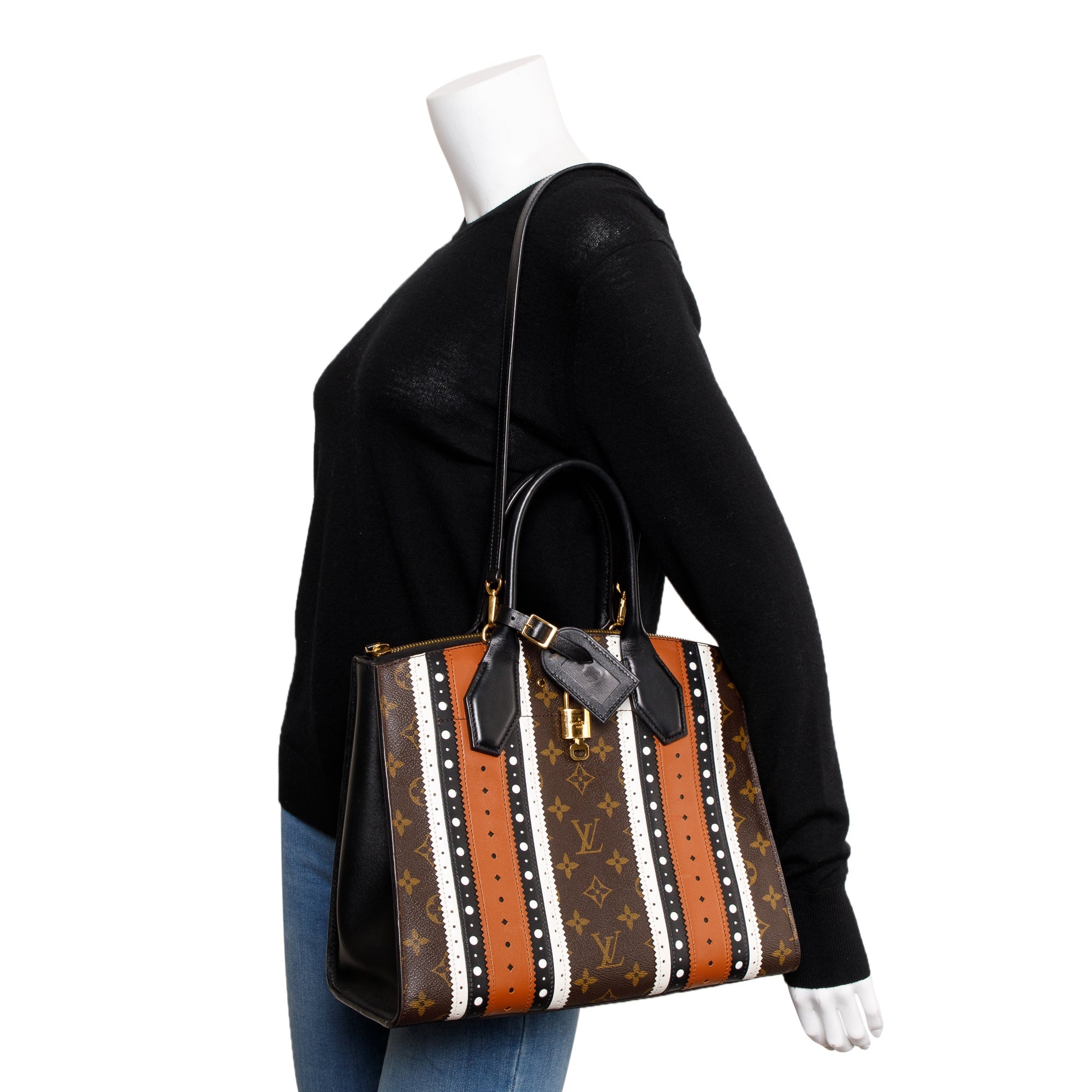 Louis Vuitton Monogram Brogue City Steamer MM w/ Strap, Box & Receipt