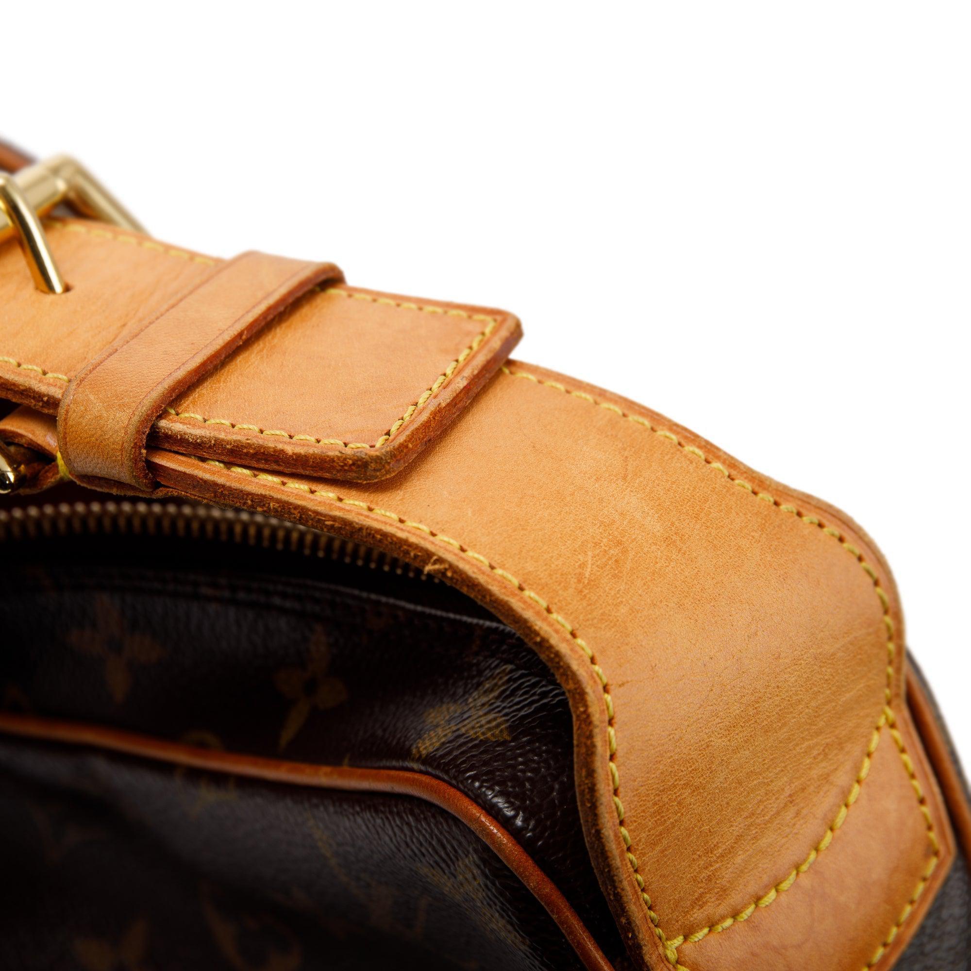 Louis Vuitton Monogram Croissant GM