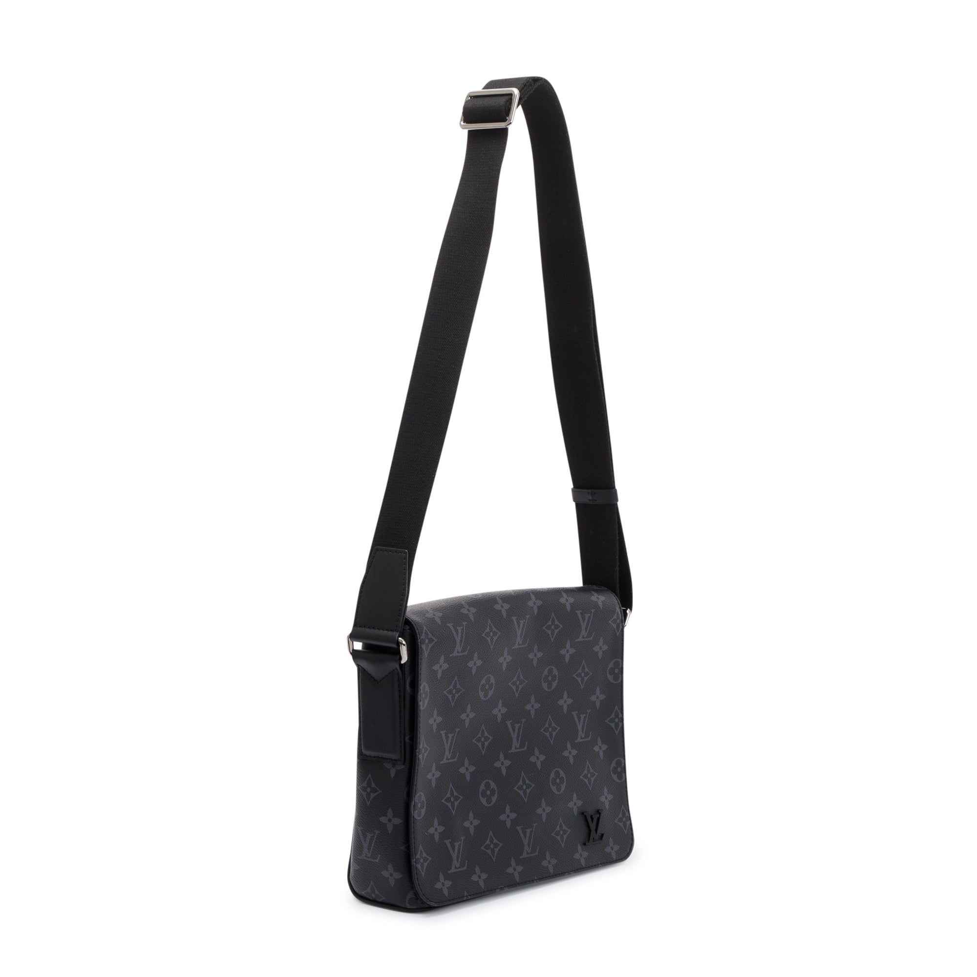 Louis Vuitton Monogram Eclipse District PM
