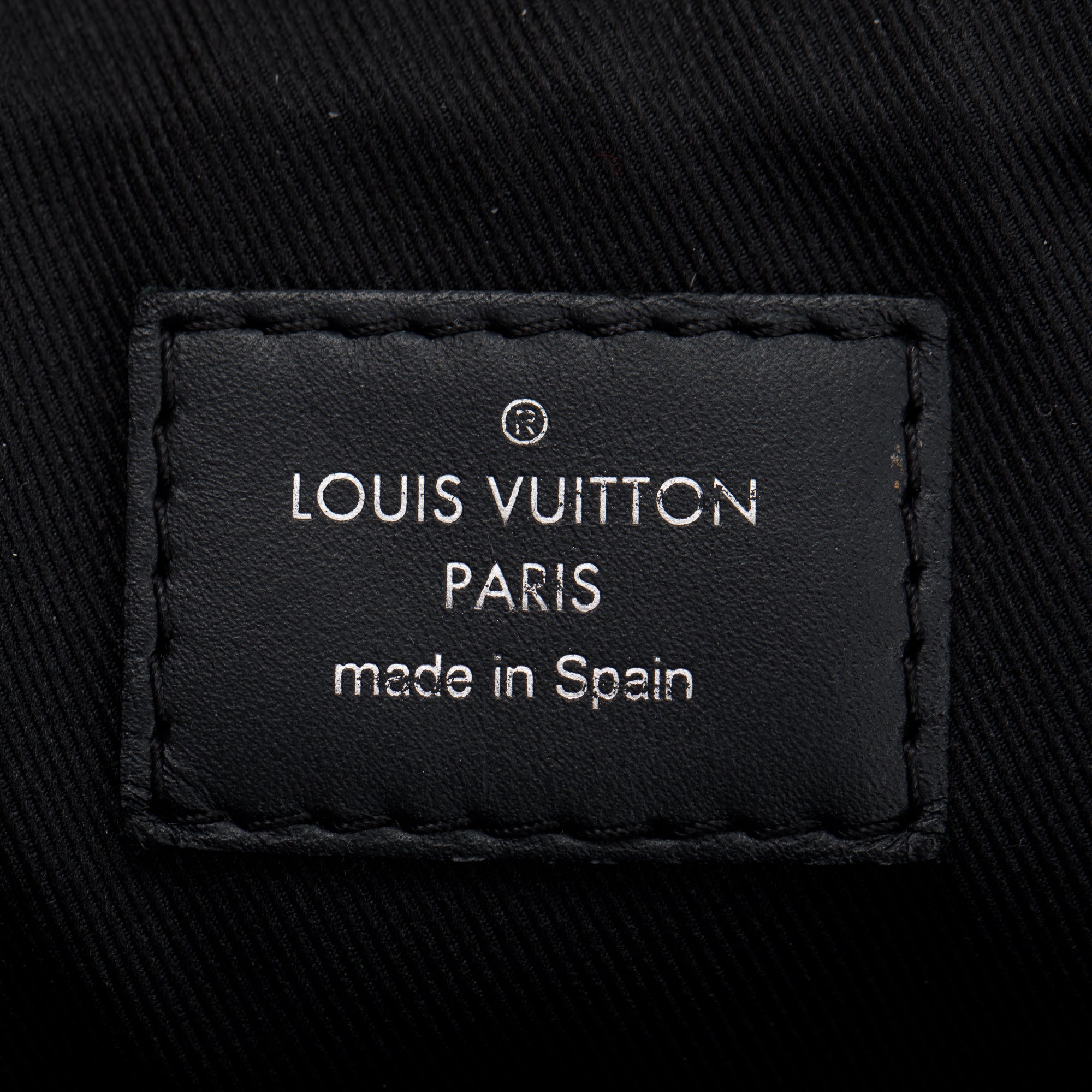 Louis Vuitton Monogram Eclipse District PM