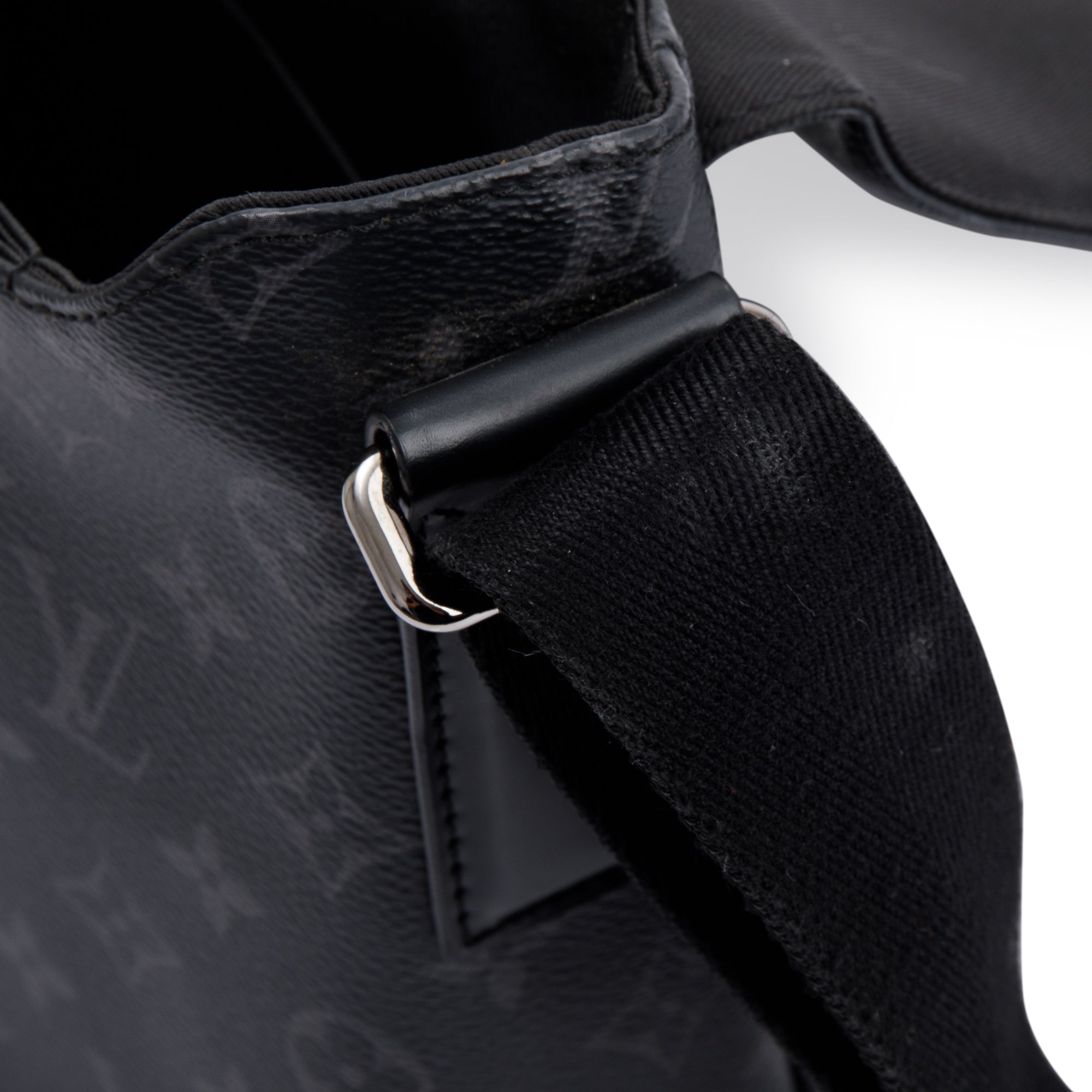 Louis Vuitton Monogram Eclipse District PM w/ Box