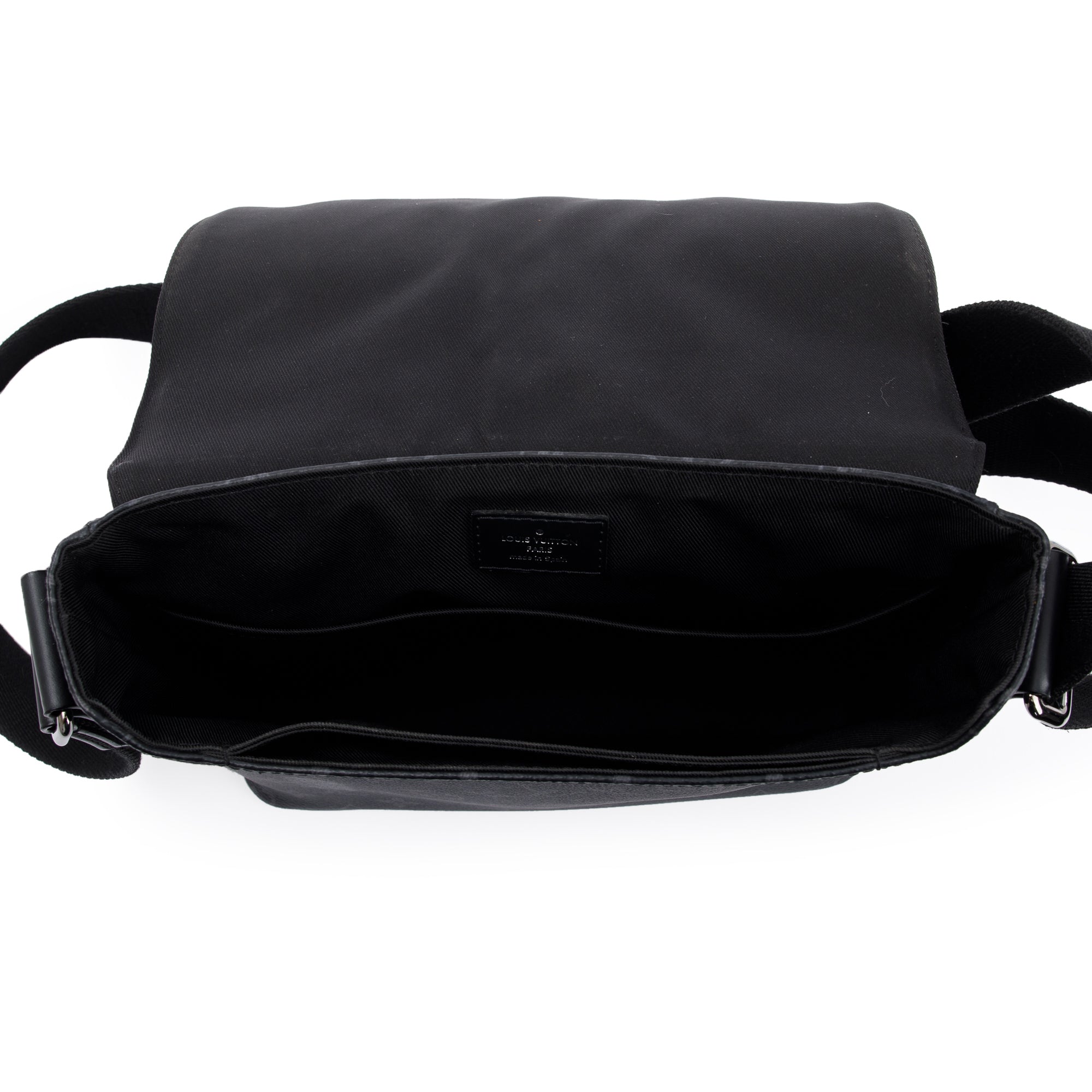 Louis Vuitton Monogram Eclipse District PM w/ Box