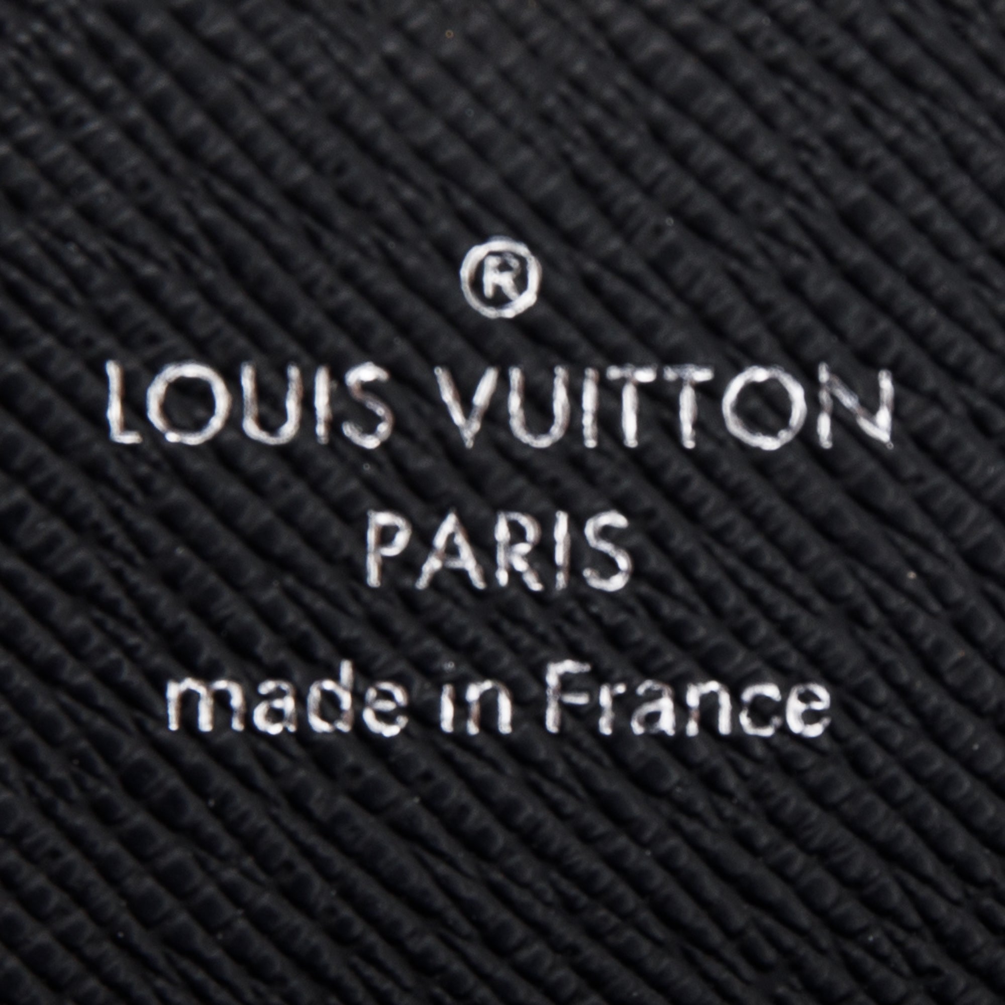 Louis Vuitton Monogram Eclipse Taiga Coin Card Holder – Oliver Jewellery