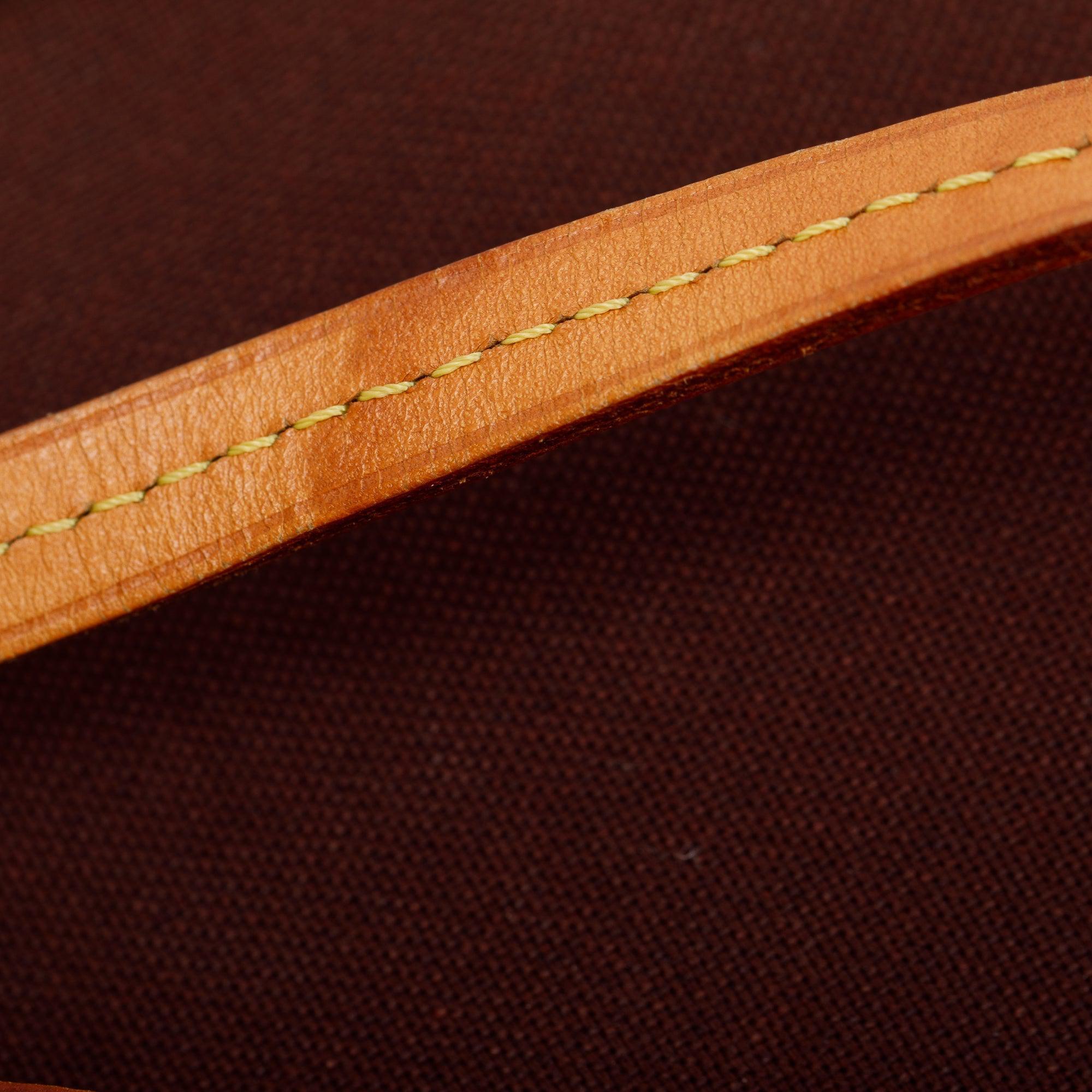 Louis Vuitton Monogram Favorite PM w/ Strap