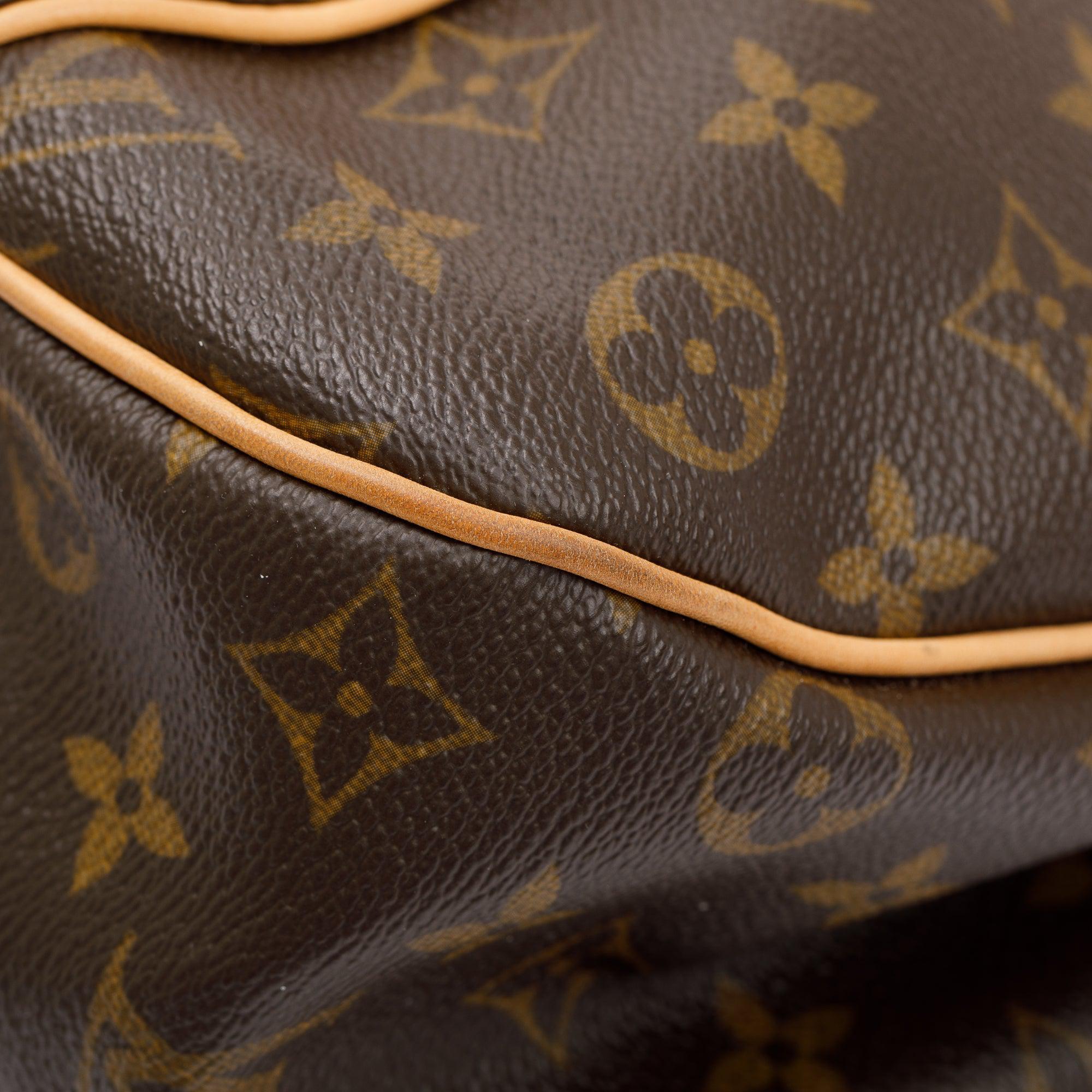 Louis Vuitton Monogram Galleria PM