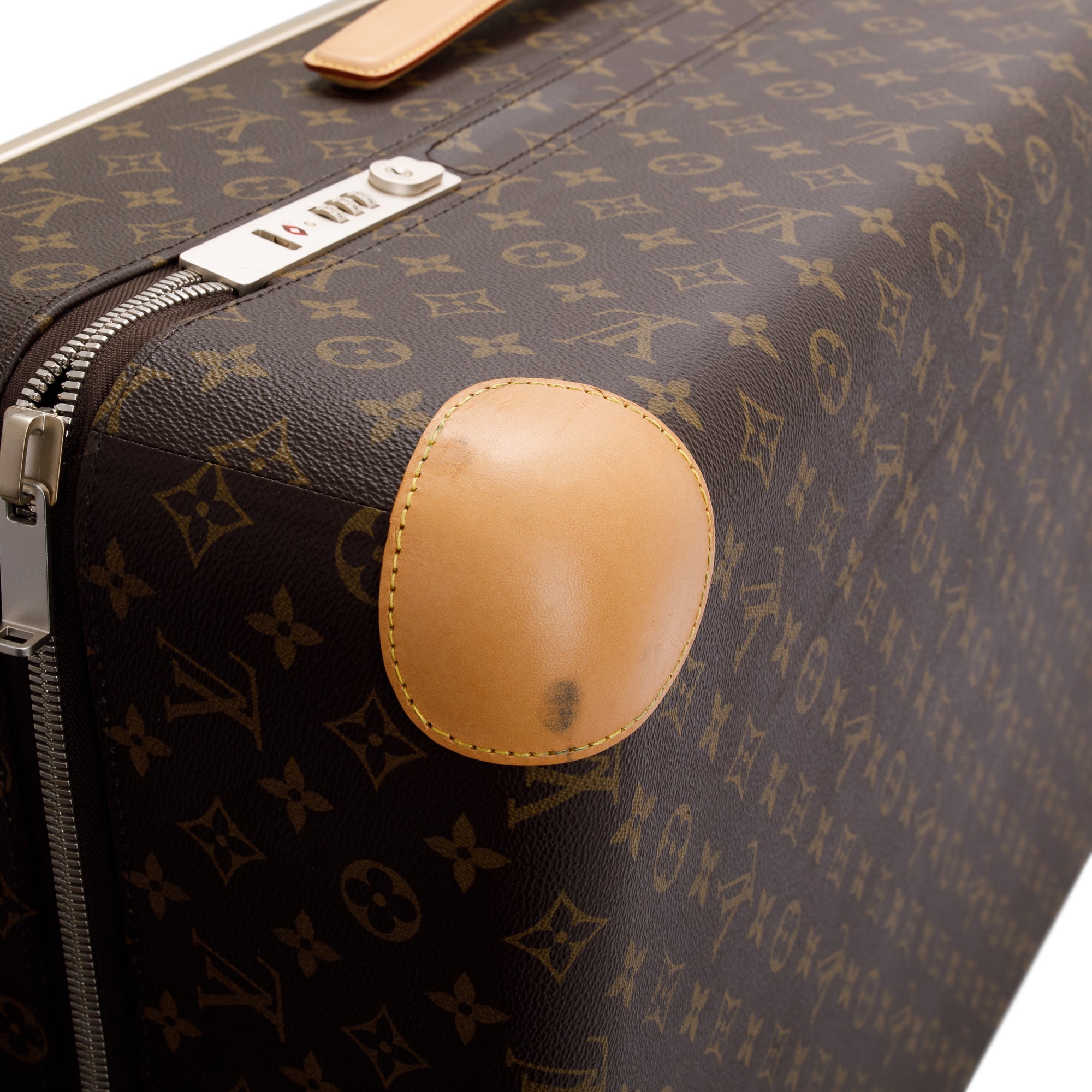 Louis Vuitton Monogram Horizon 70 Luggage
