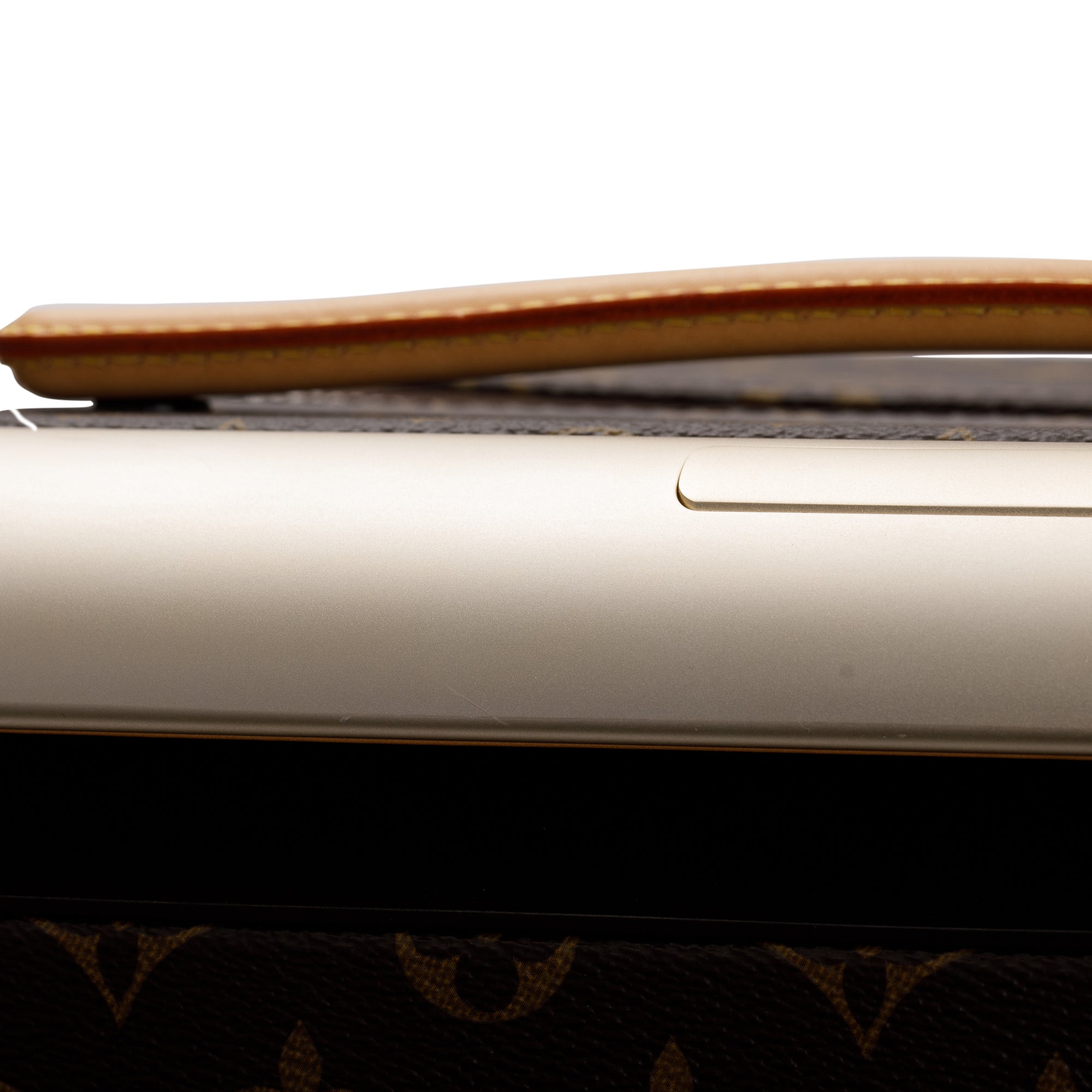 Louis Vuitton Monogram Horizon 70 Luggage