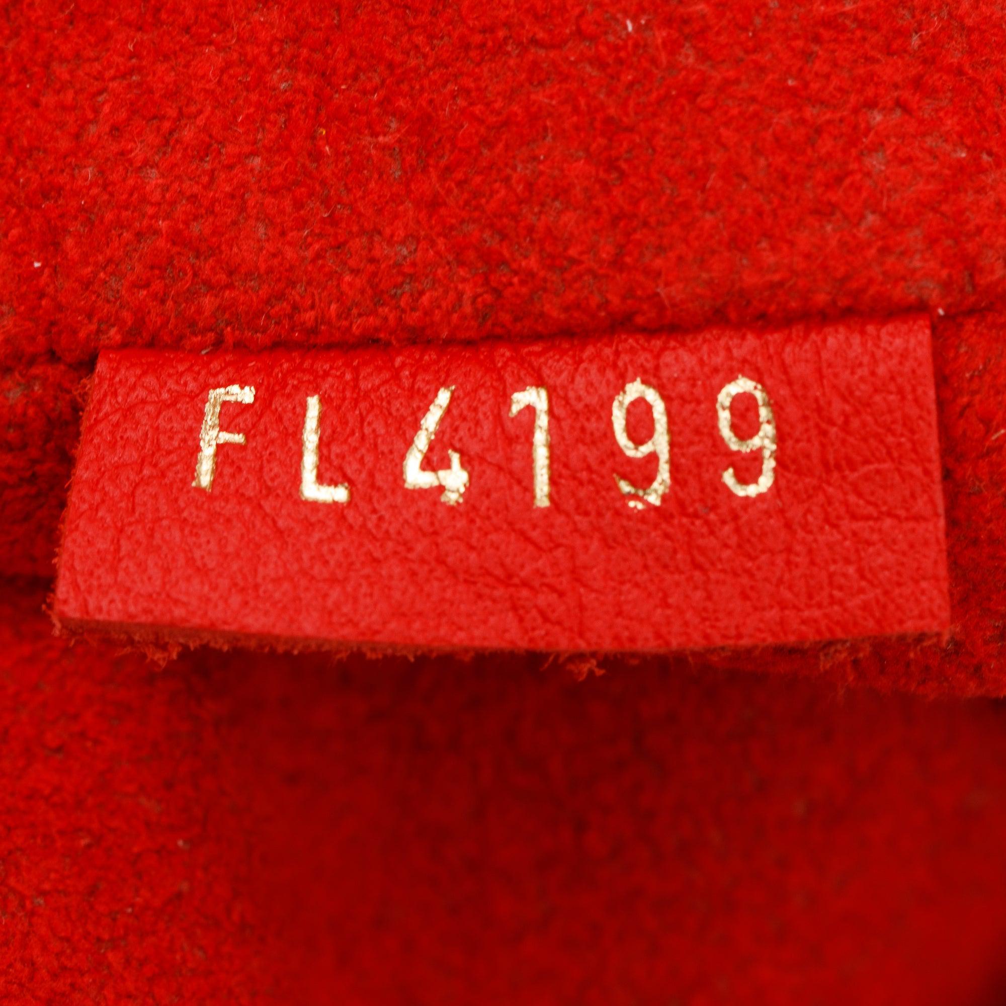 Louis Vuitton Monogram Locky BB w/ Strap