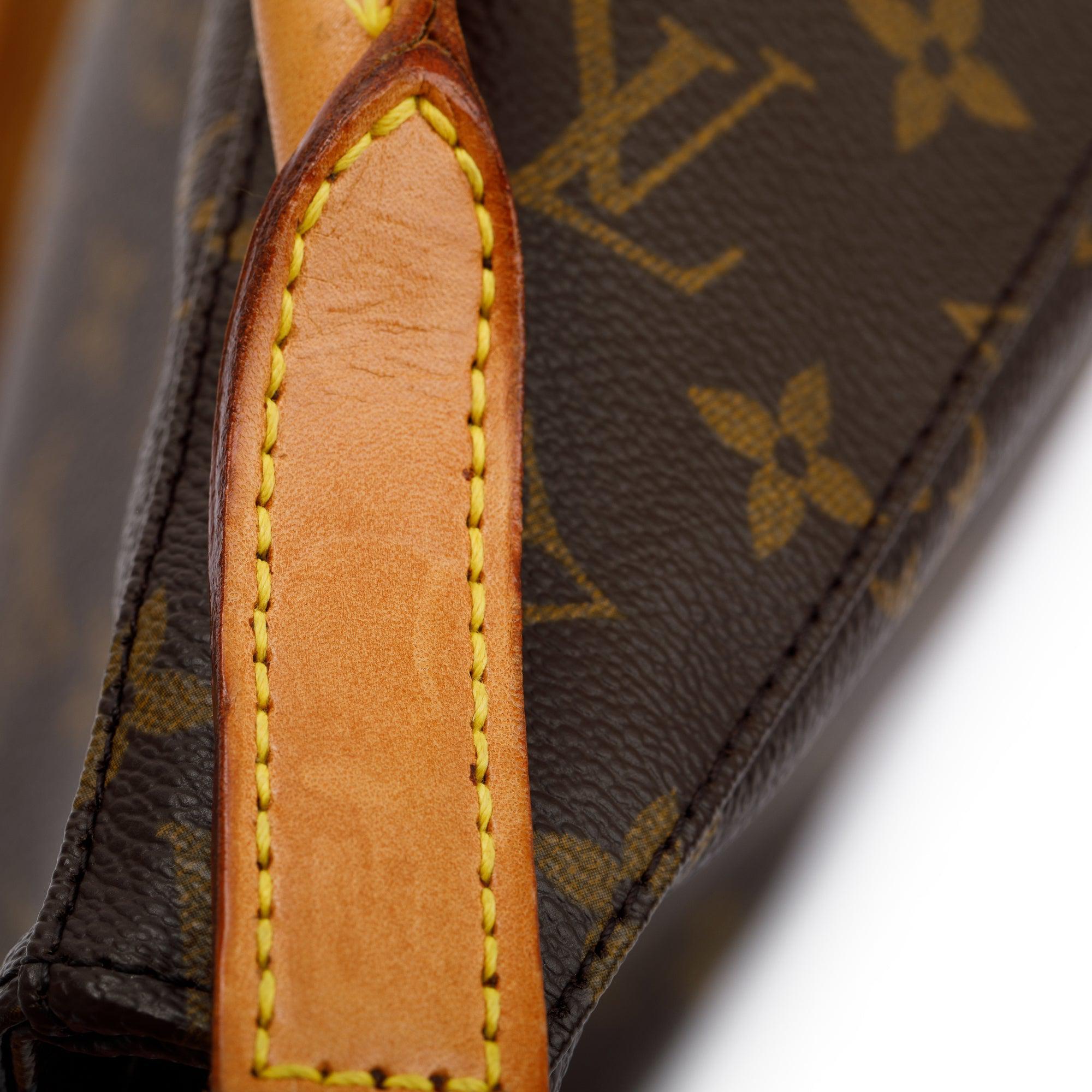 Louis Vuitton Monogram Looping MM