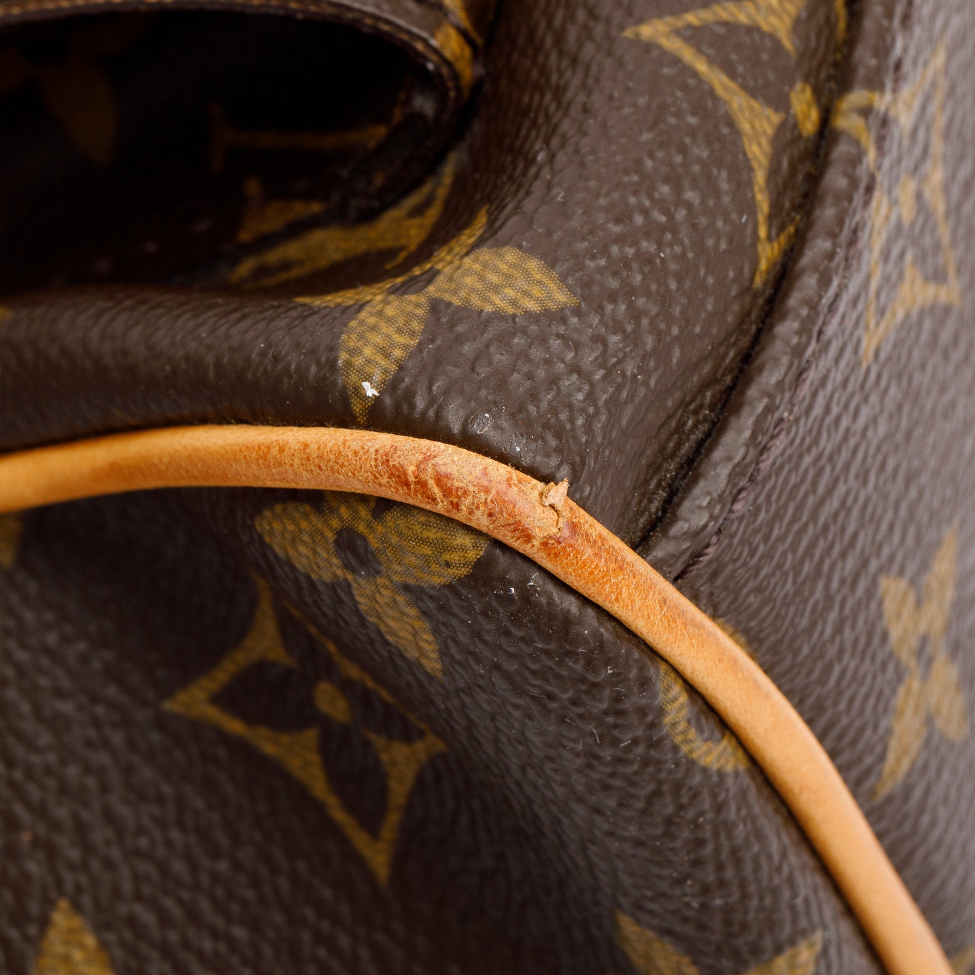 Louis Vuitton Monogram Manhattan GM