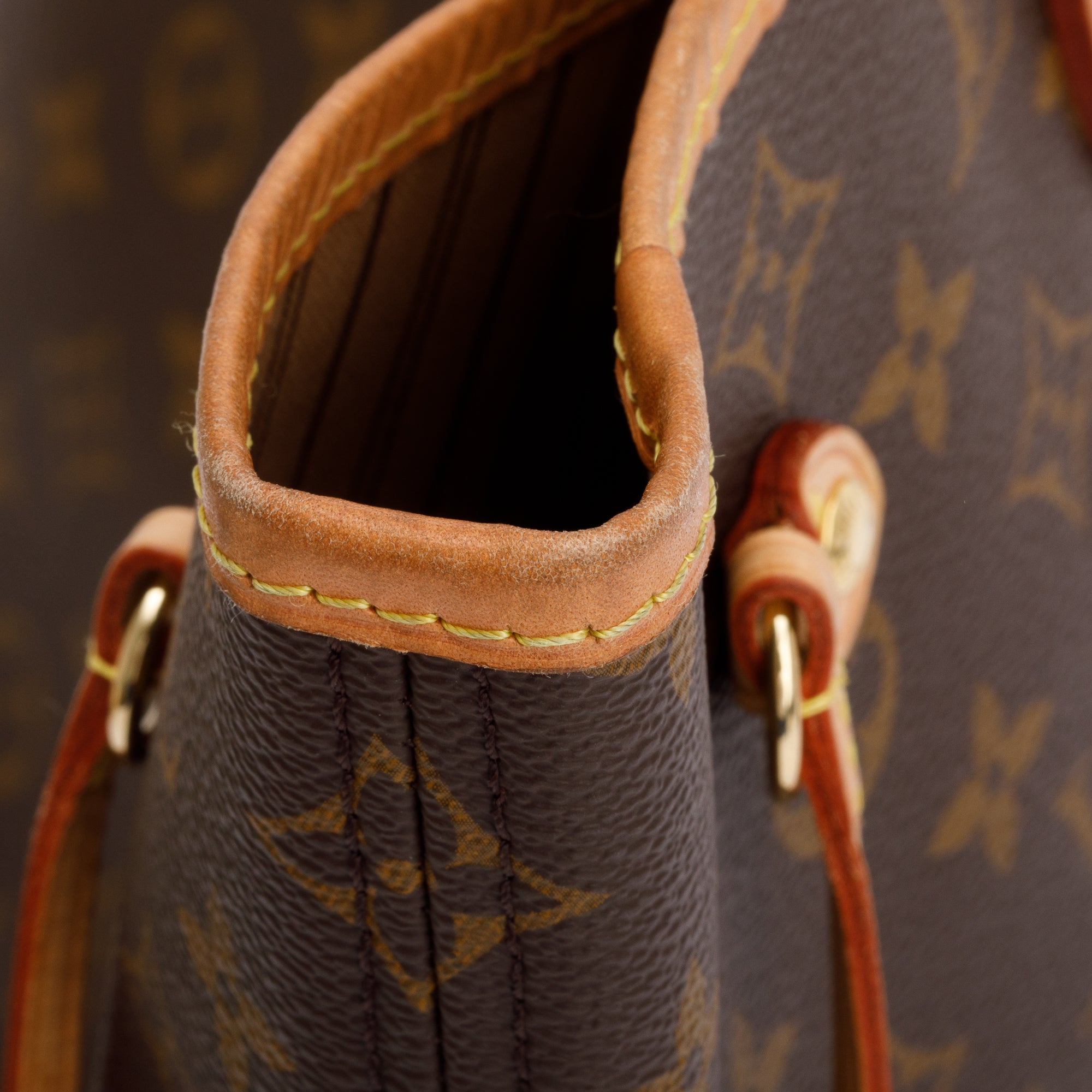 Louis Vuitton Monogram Neverfull MM w/ Pouch – OLIVER'S