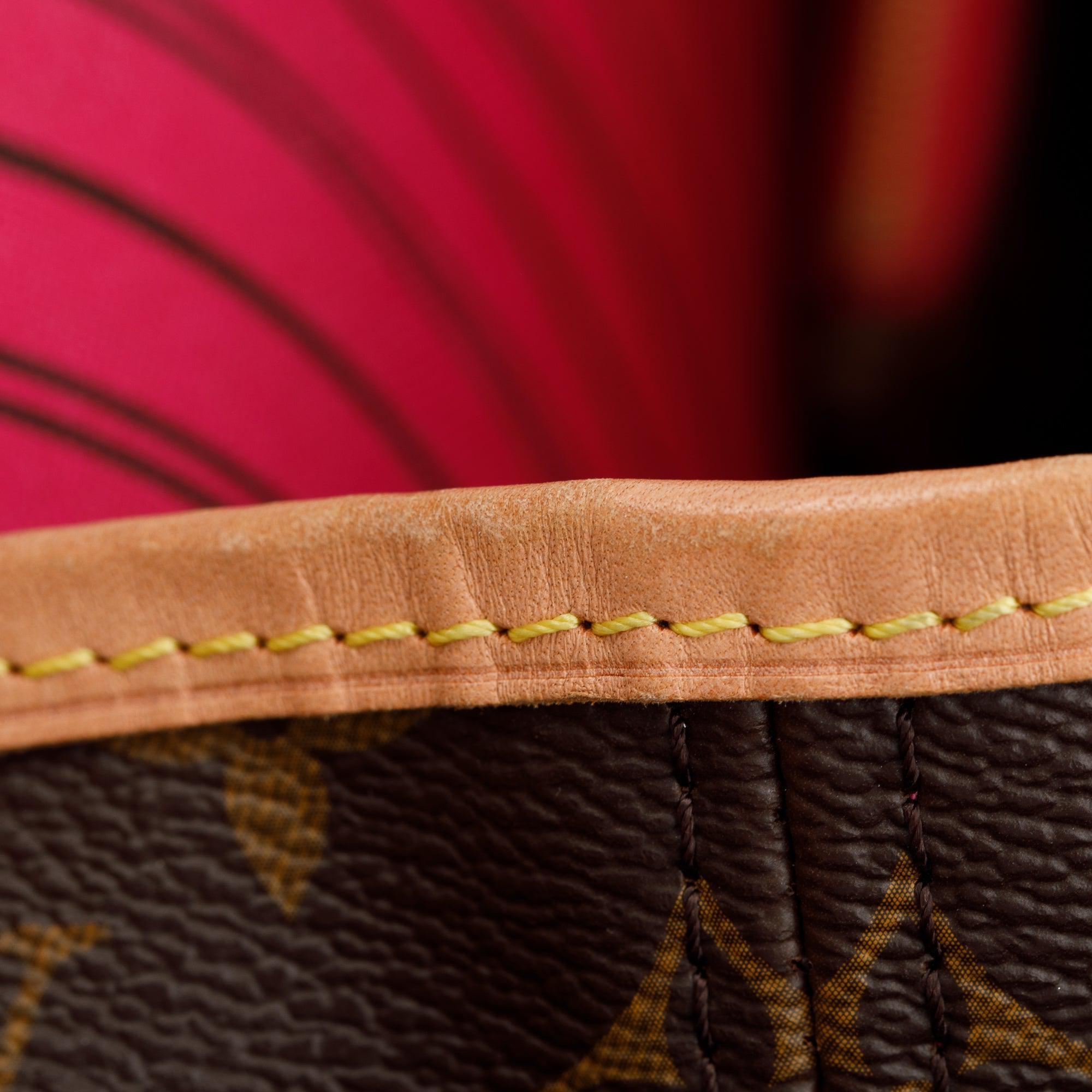 Louis Vuitton Monogram Neverfull MM w/ Pouch