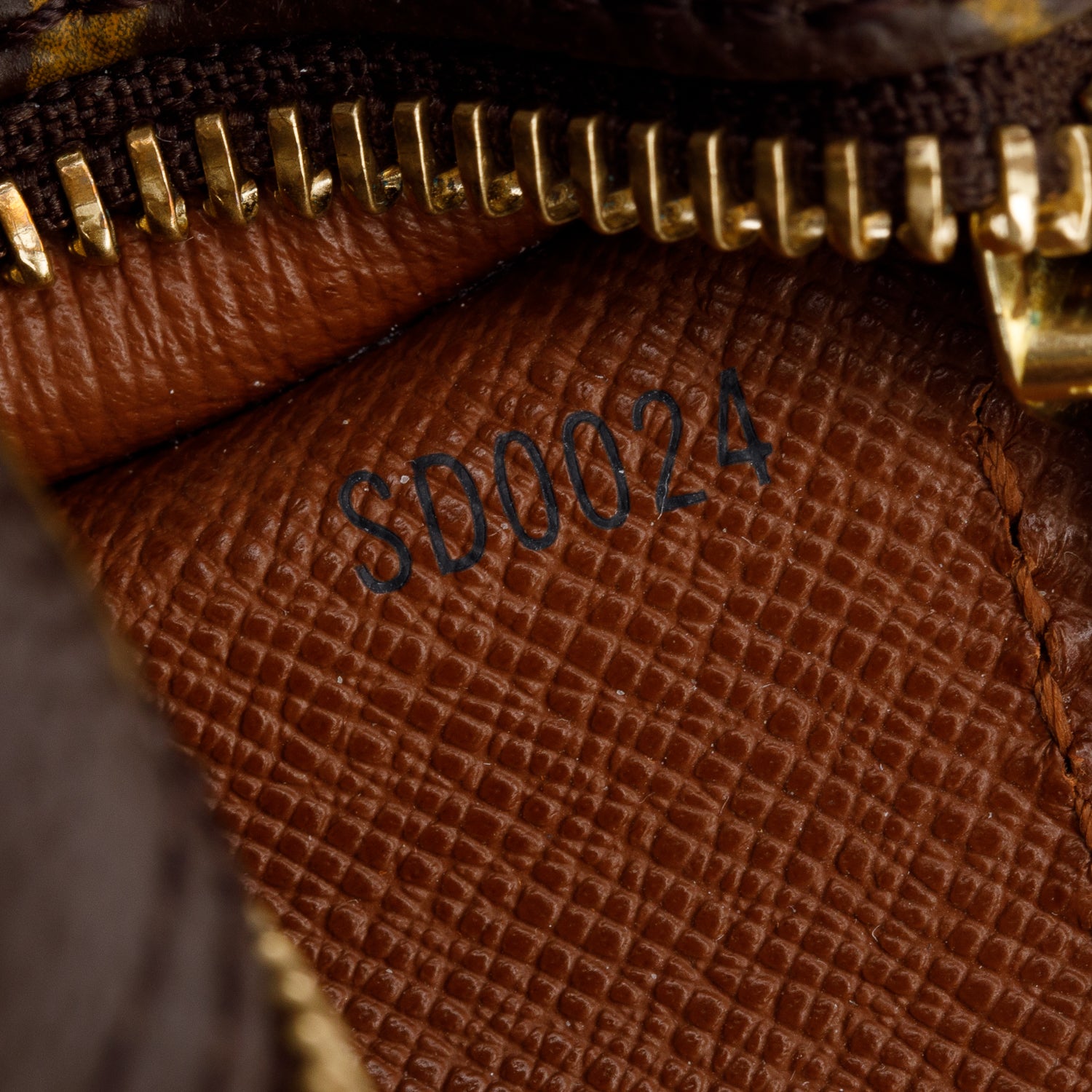 Louis Vuitton Monogram Papillon 26