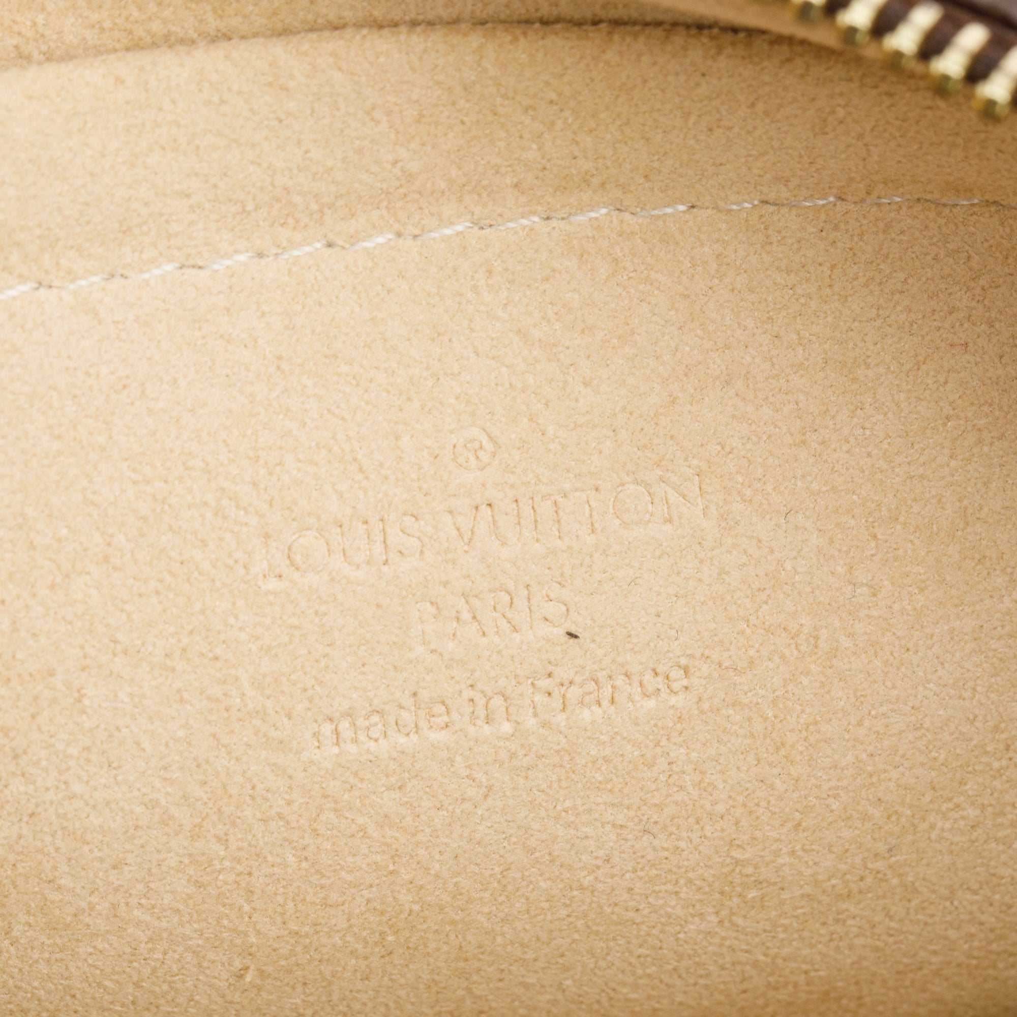 Louis Vuitton Monogram Pochette Milla MM w/ Strap