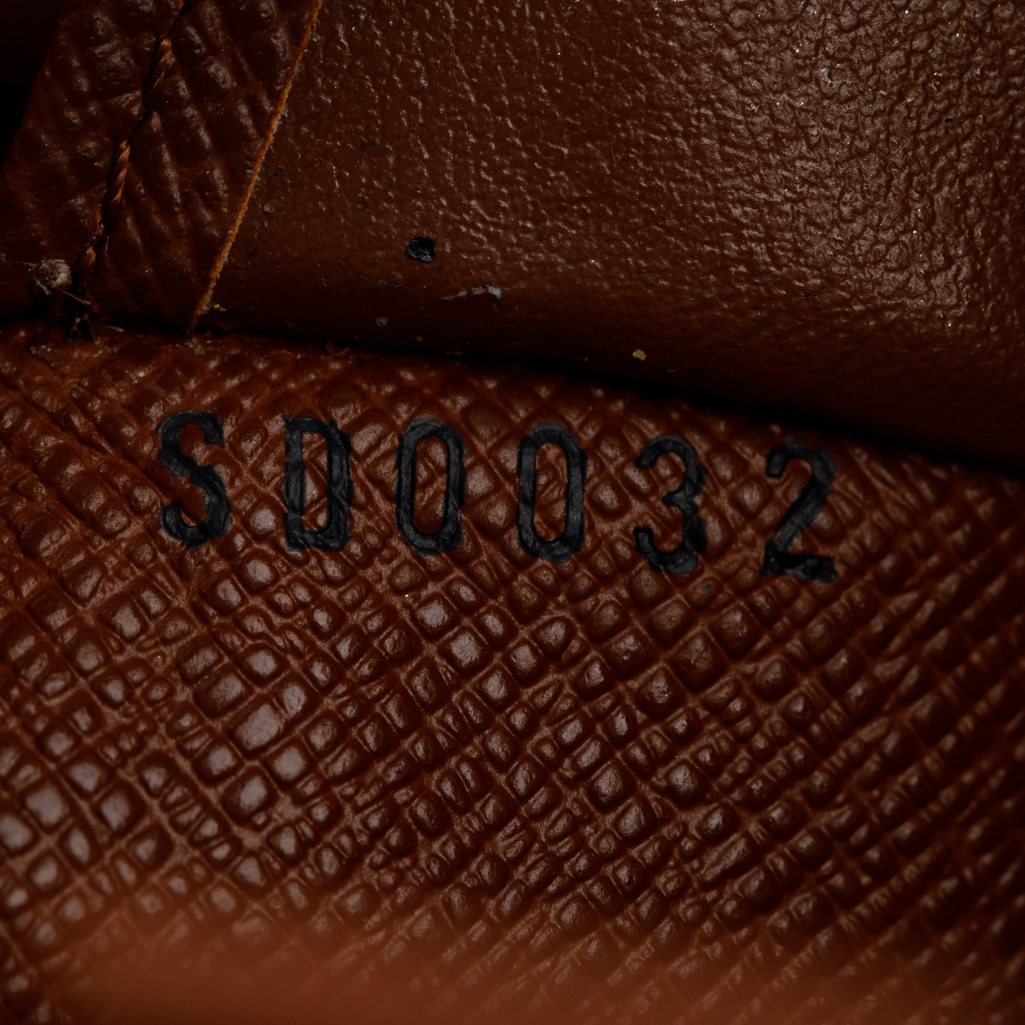 Louis Vuitton Monogram Porte Trésor International Wallet