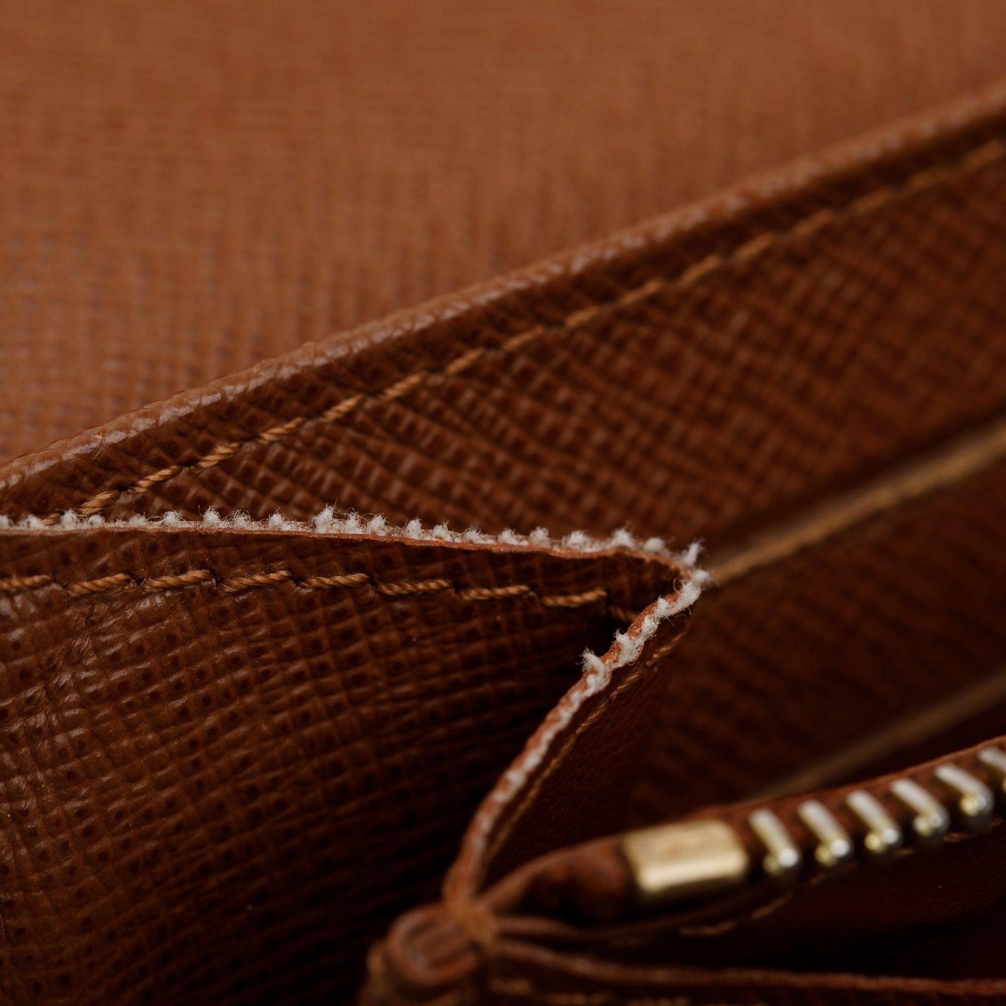 Louis Vuitton Monogram Sarah Wallet