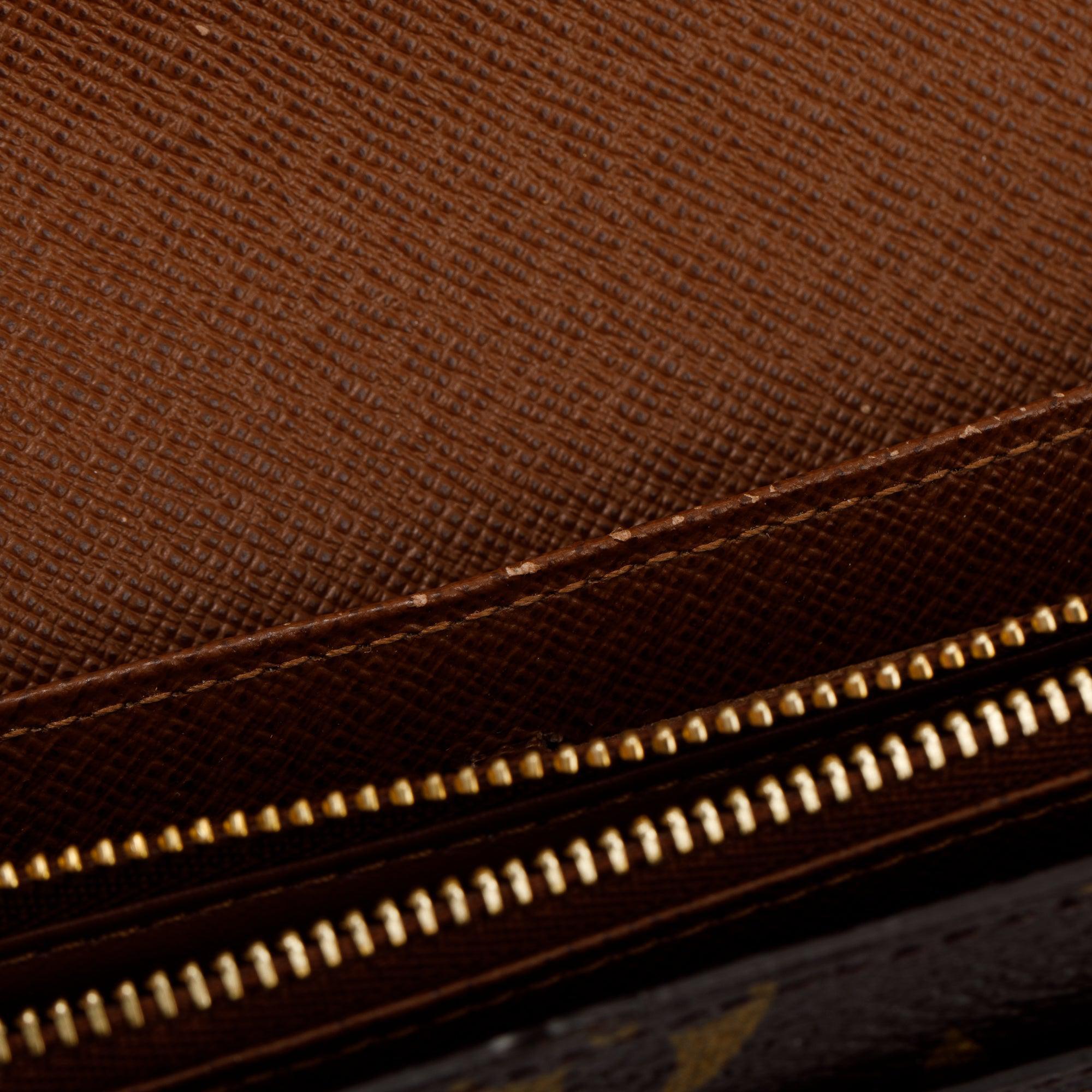 Louis Vuitton Monogram Sarah Wallet w/ Box & Receipt