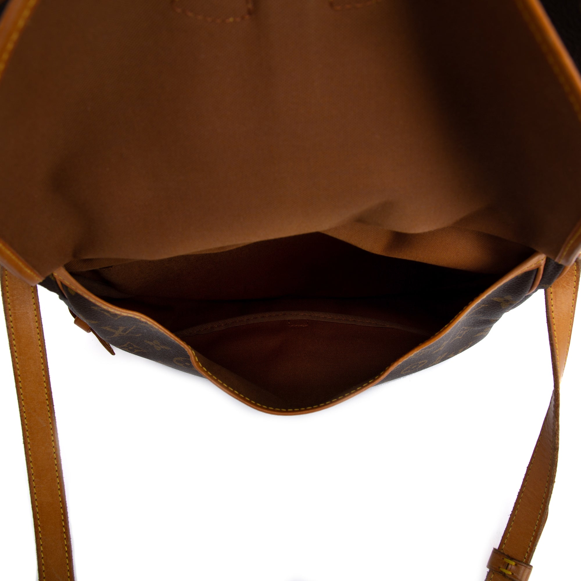 Louis Vuitton Monogram Saumur 25