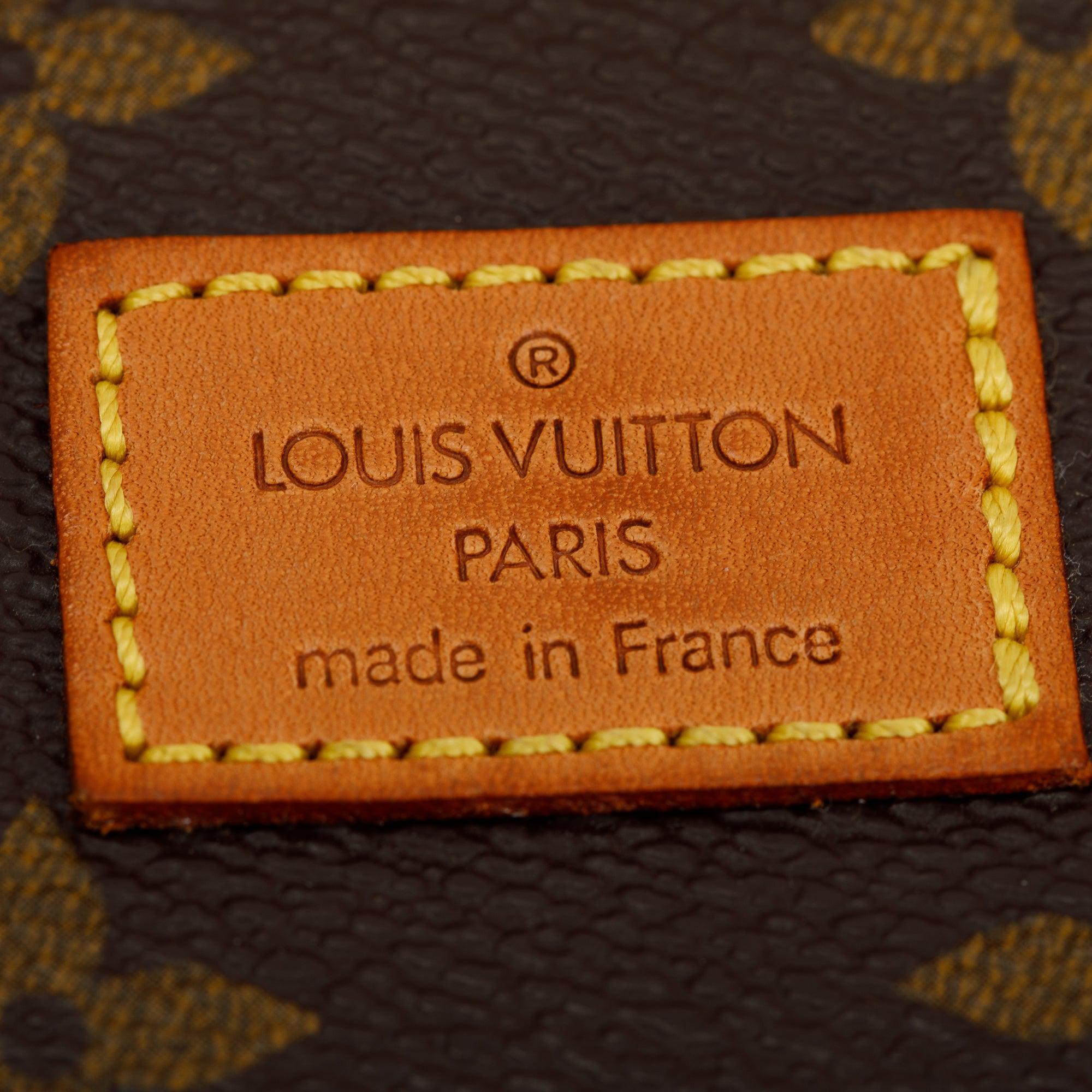 Louis Vuitton Monogram Saumur 25 Crossbody Bag