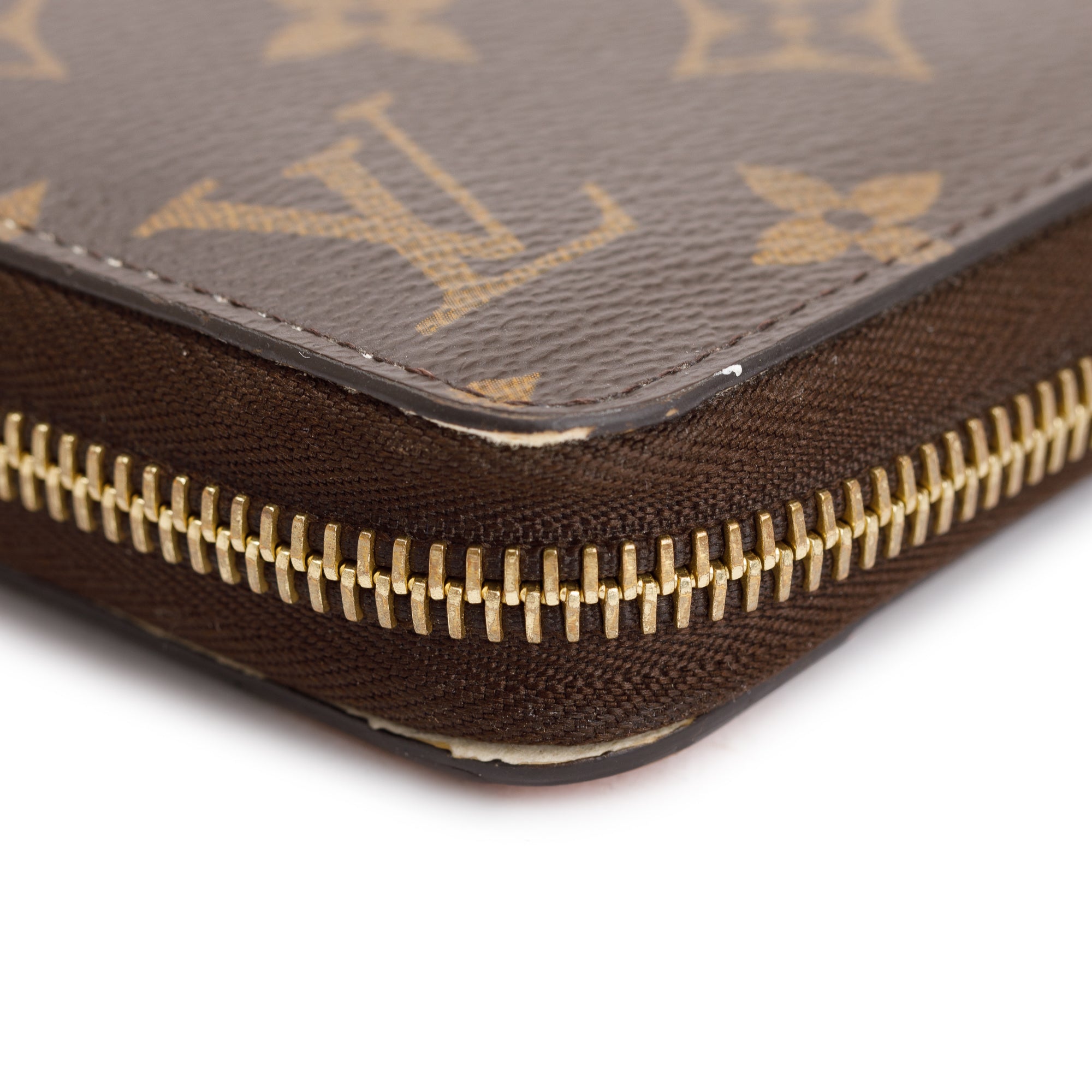 Louis Vuitton Monogram Valentine Dog Zippy Wallet w/ Box & Receipt