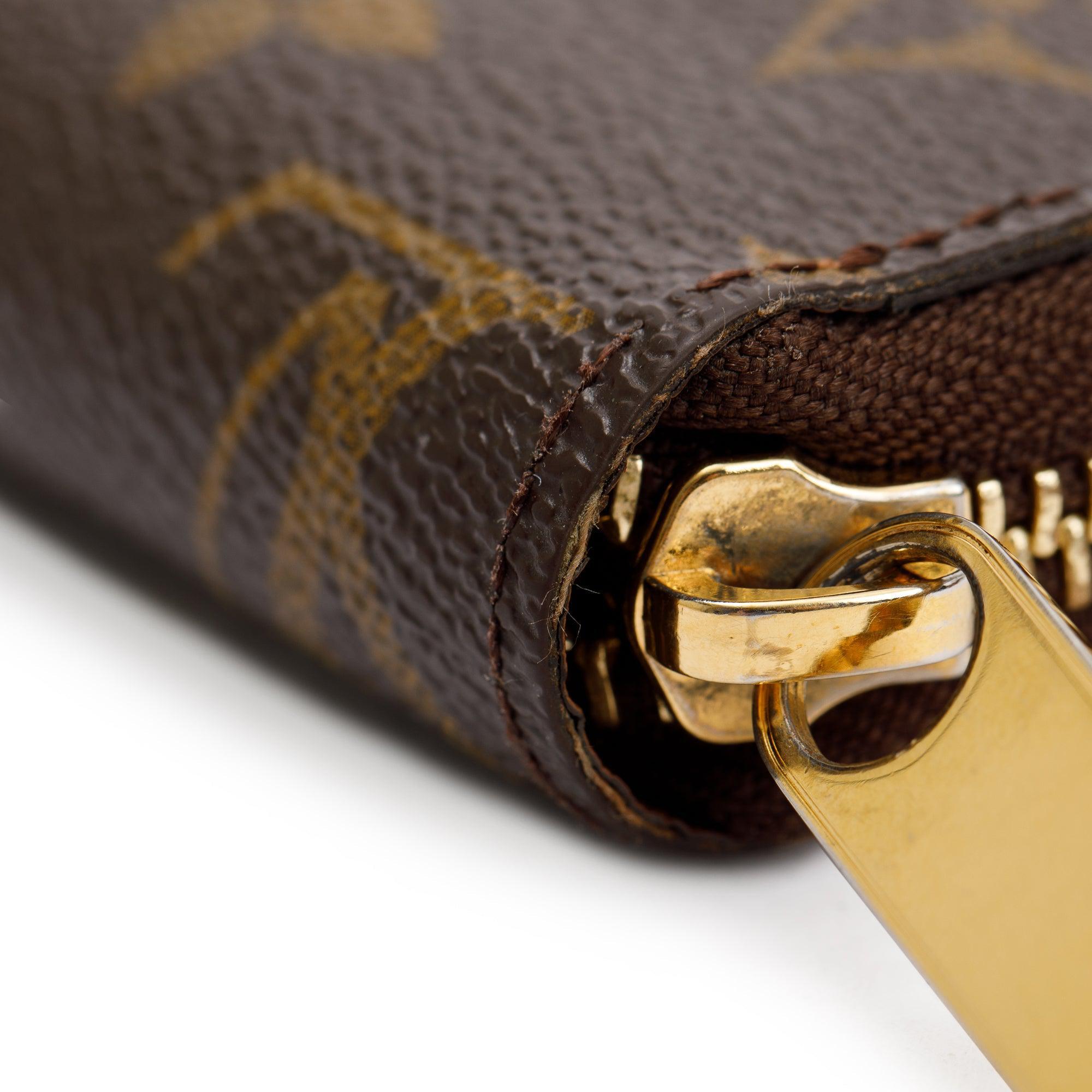Louis Vuitton Monogram Zippy Wallet