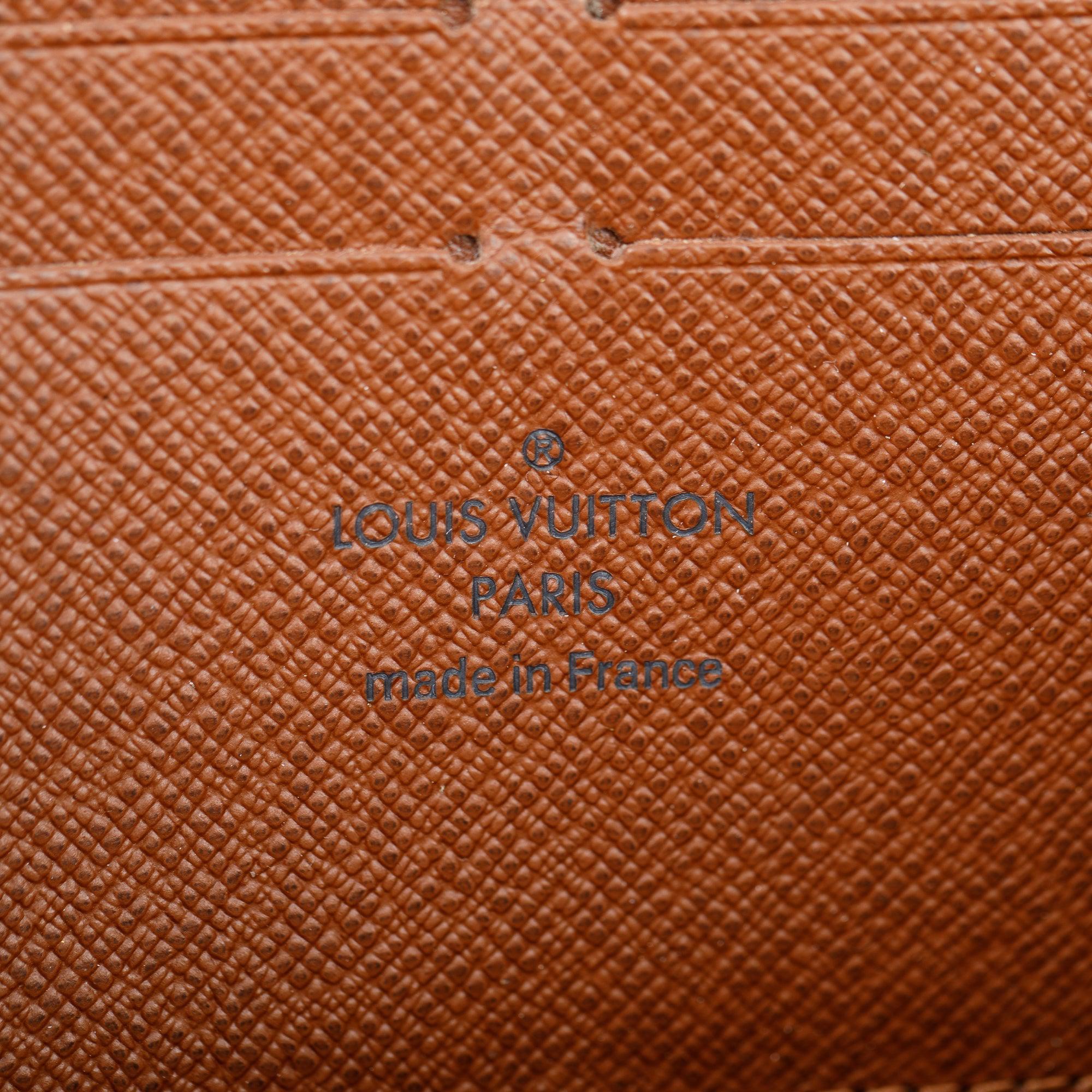 Louis Vuitton Monogram Zippy Wallet