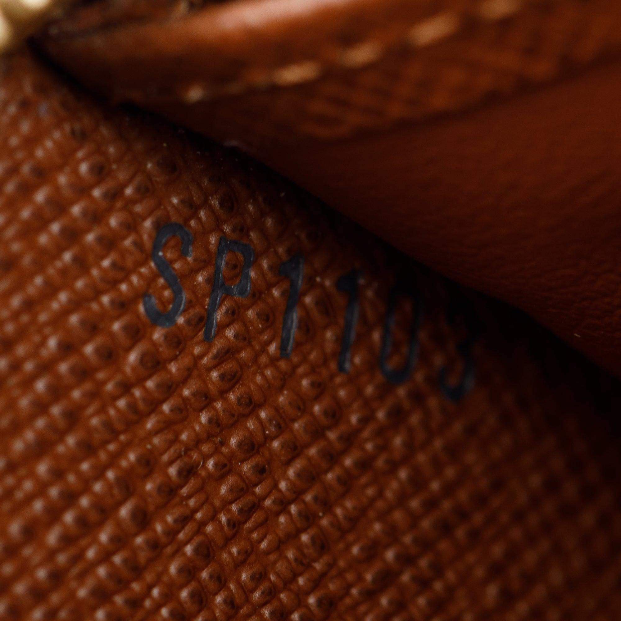 Louis Vuitton Monogram Zippy Wallet