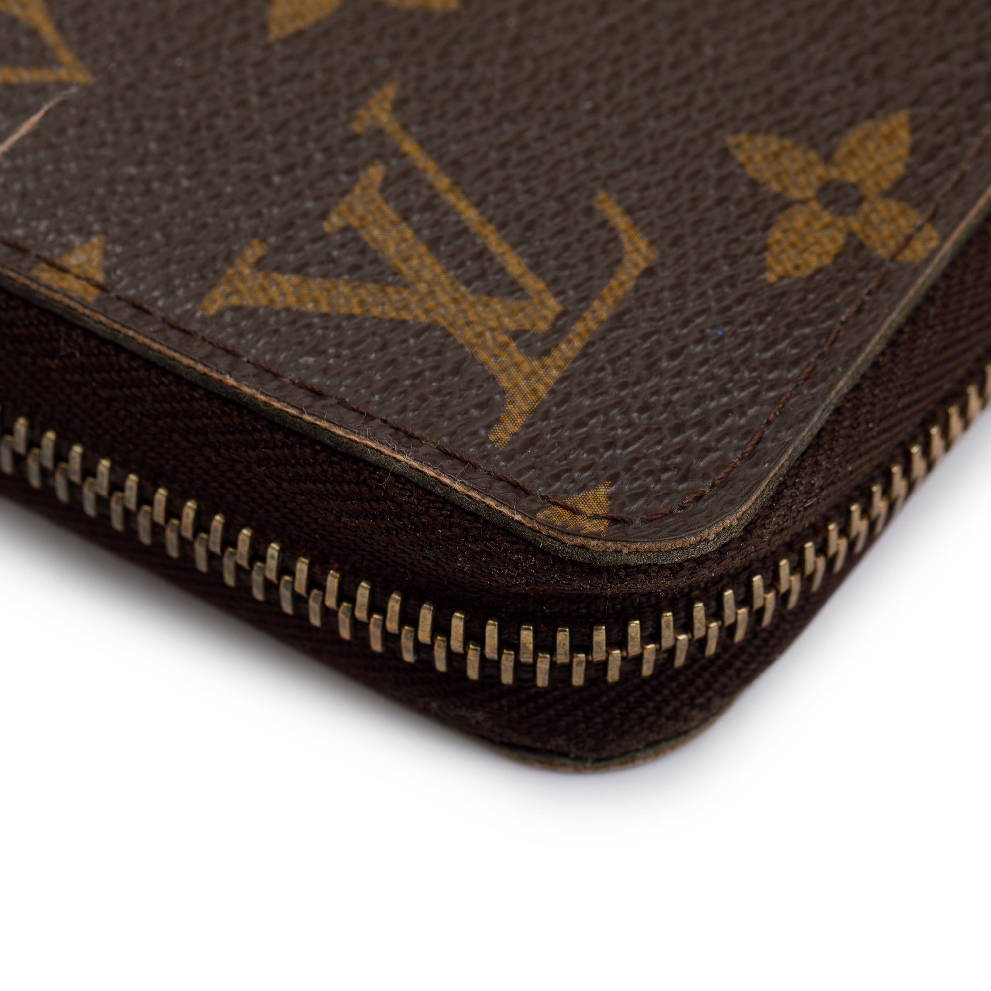 Louis Vuitton Monogram Zippy Wallet w/ Box