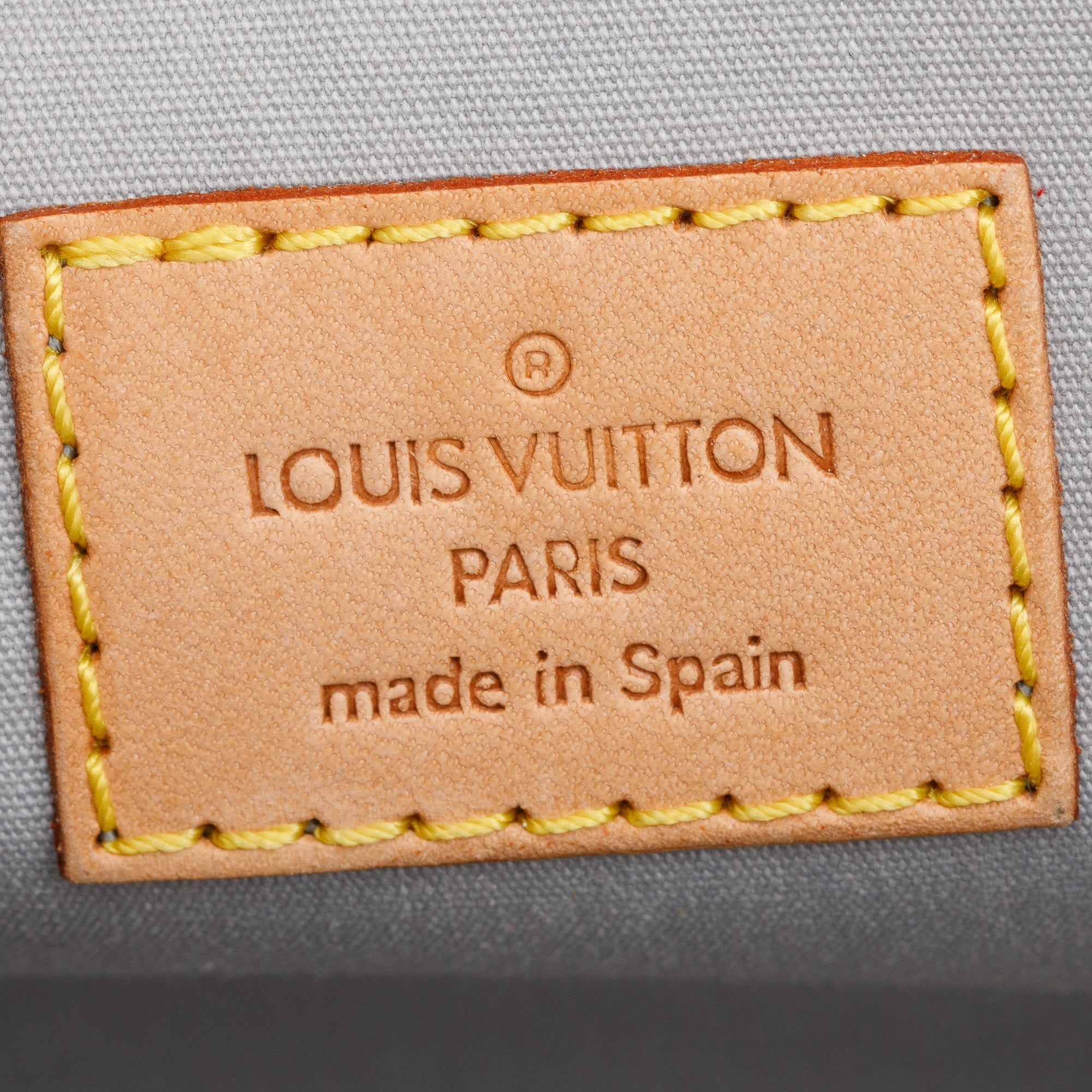 Louis Vuitton Neutral Monogram Vernis Roxbury w/ Strap