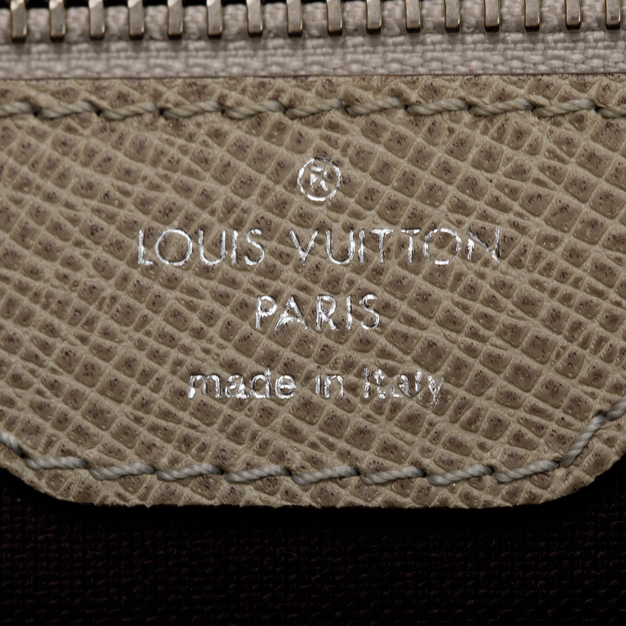 Louis Vuitton Neutral Taiga Leather Vassili PM Briefcase Bag w/ Strap, Box & Receipt