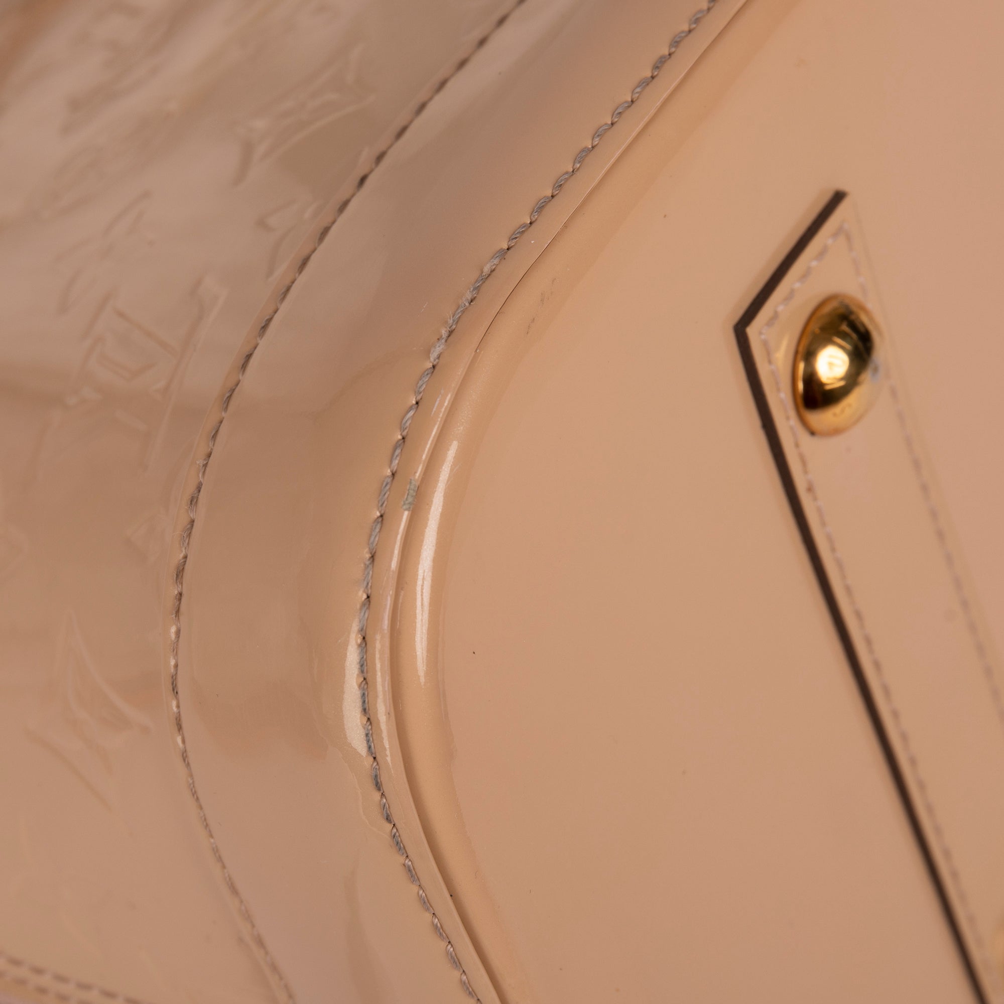 Louis Vuitton Vernis Alma GM (Bag is damaged)
