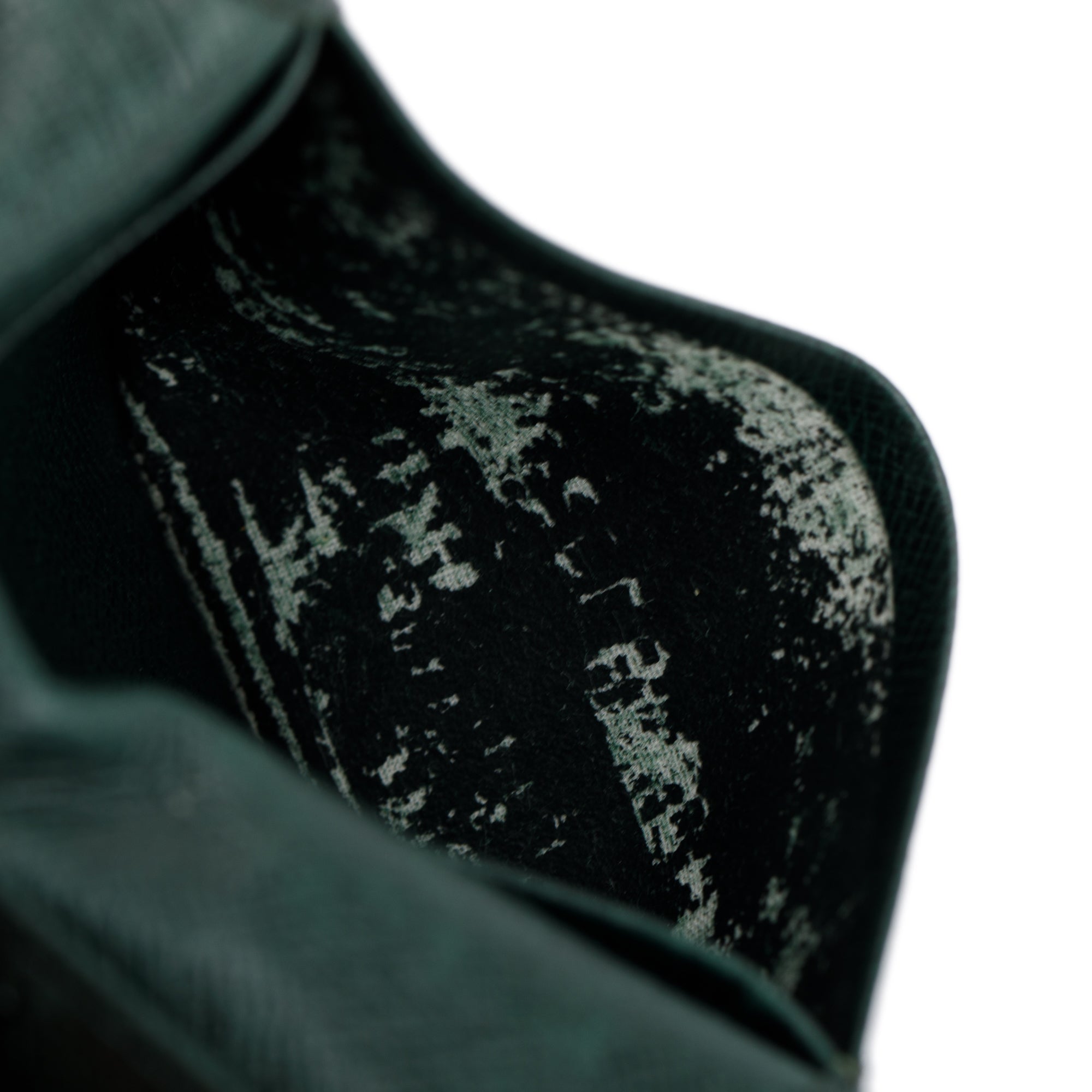 Louis Vuitton Vintage Green Taiga Leather Card Case