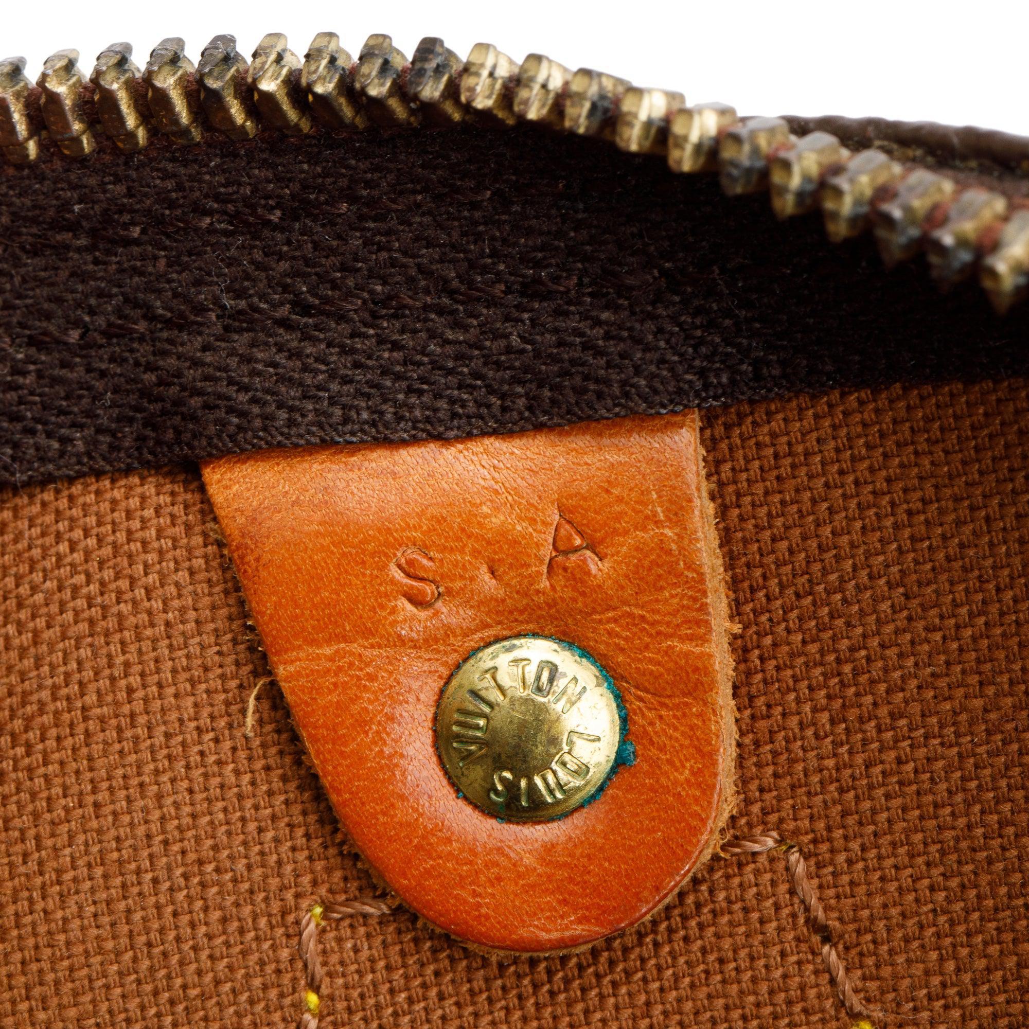 Louis Vuitton Vintage Monogram Speedy 30