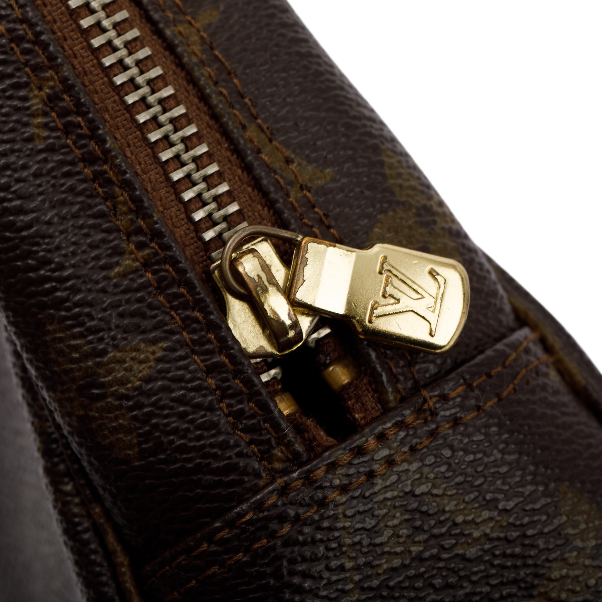 Louis Vuitton Vintage Monogram Trousse Toilette 23