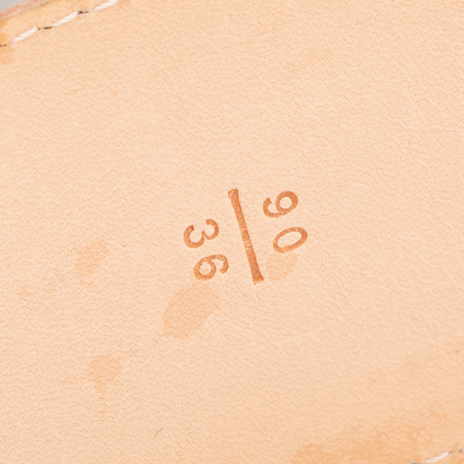 Louis Vuitton White Epi Leather And Resin Buckle Belt 90 36