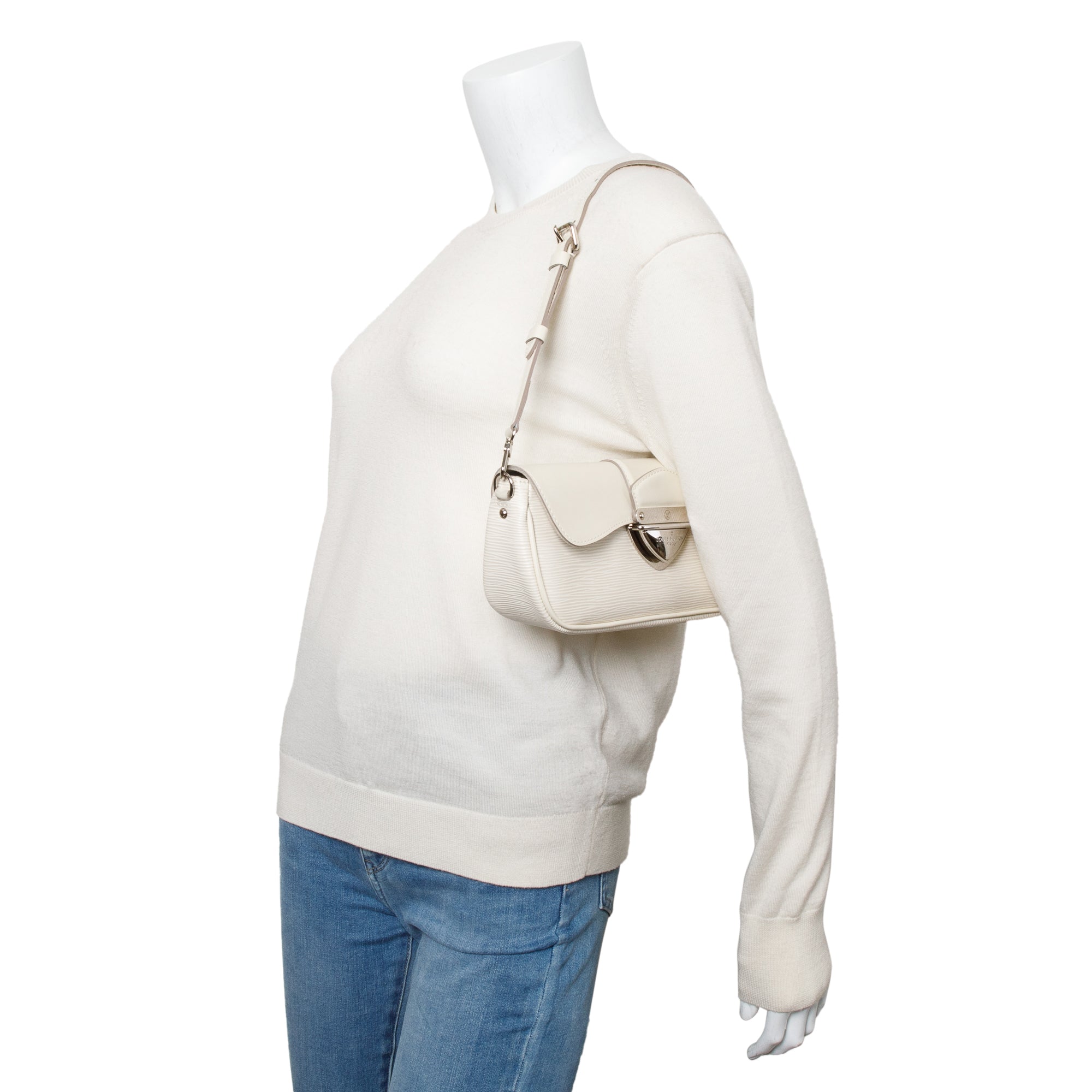 Louis Vuitton White Epi Leather Montaigne Clutch w/ Strap