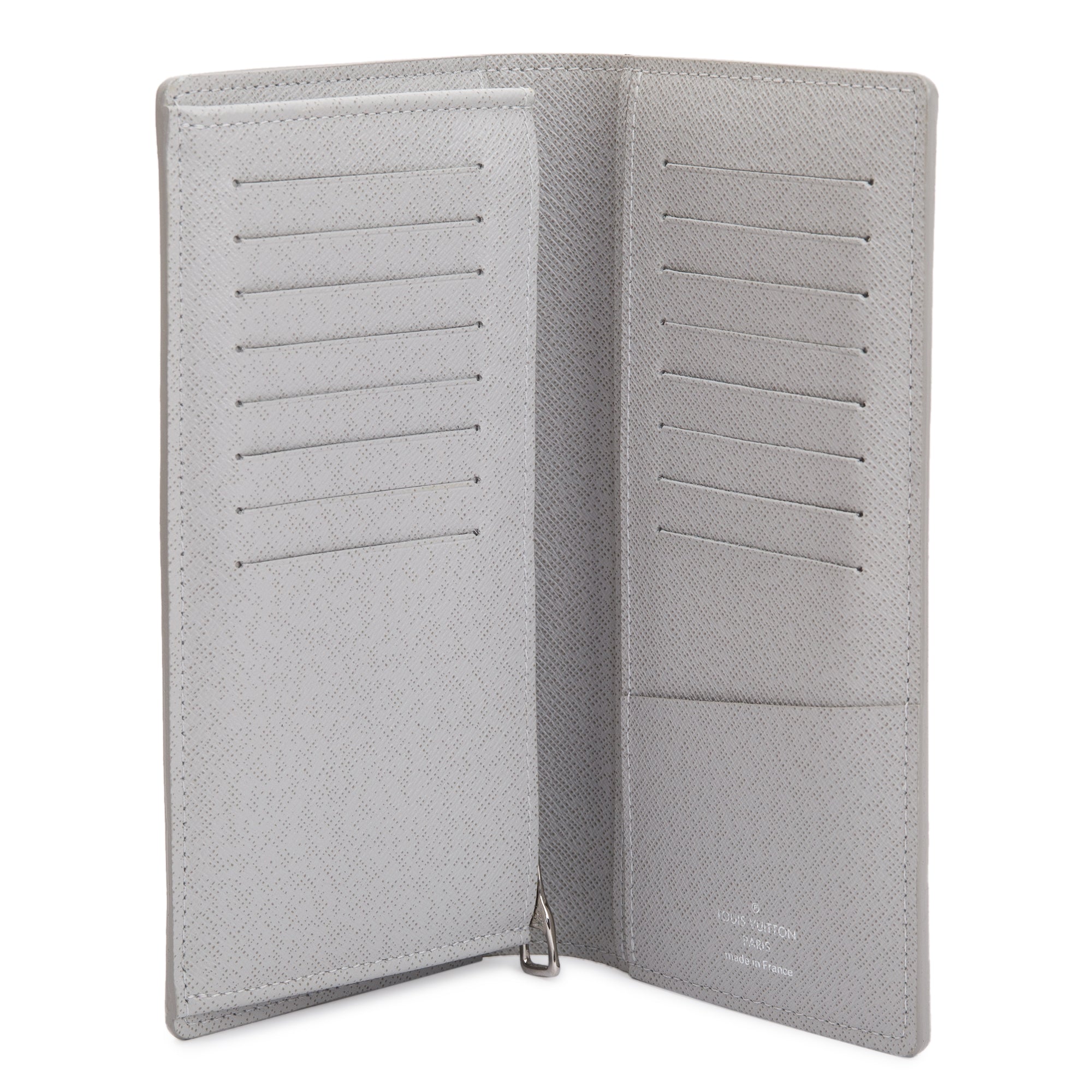 Louis Vuitton White Monogram Limited Edition Logo Story Brazza Wallet w/ Box