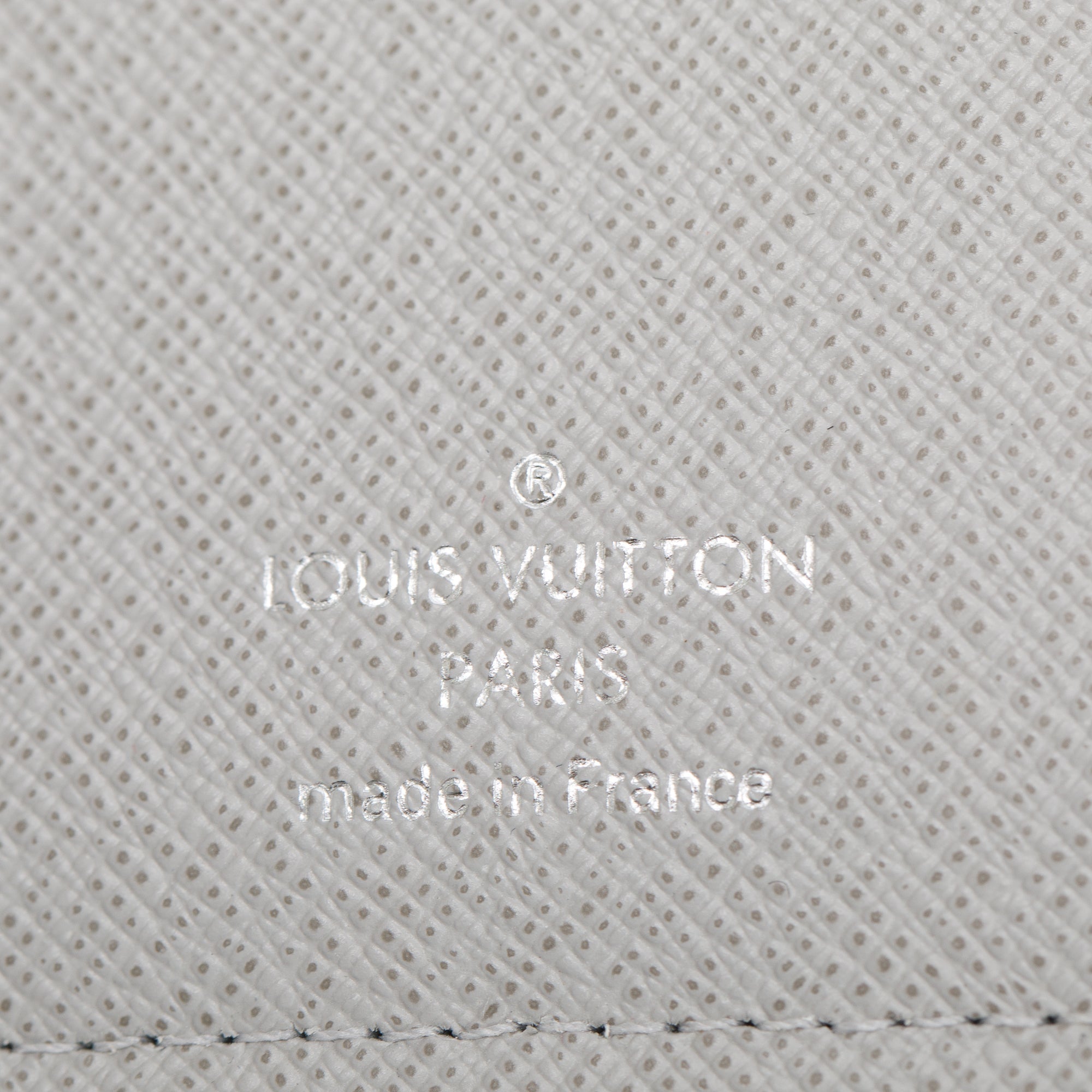 Louis Vuitton White Monogram Limited Edition Logo Story Brazza Wallet w/ Box