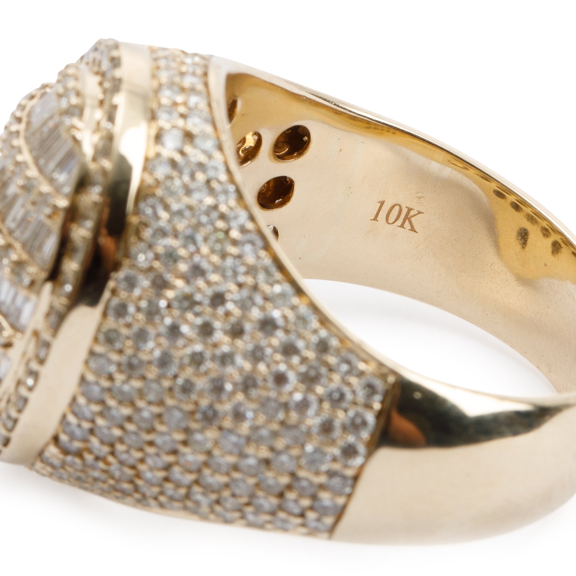 Men's 10k Yellow Gold 4.28 tcw. Pave Diamond Oval Top Signet Ring