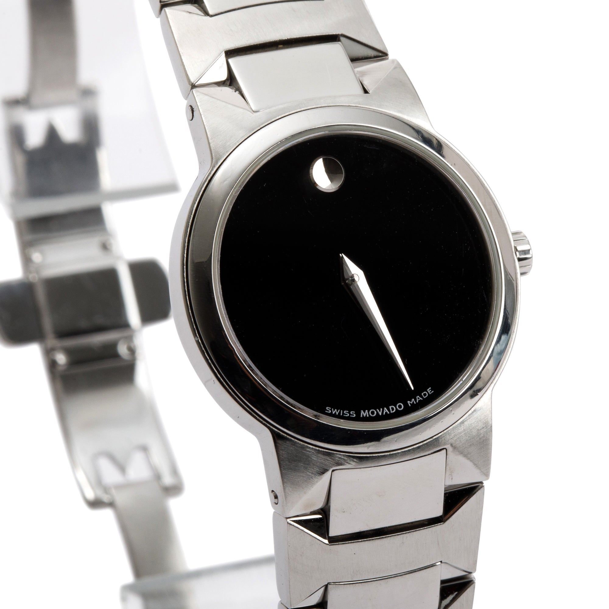Movado Classic Museum 26 MM Watch