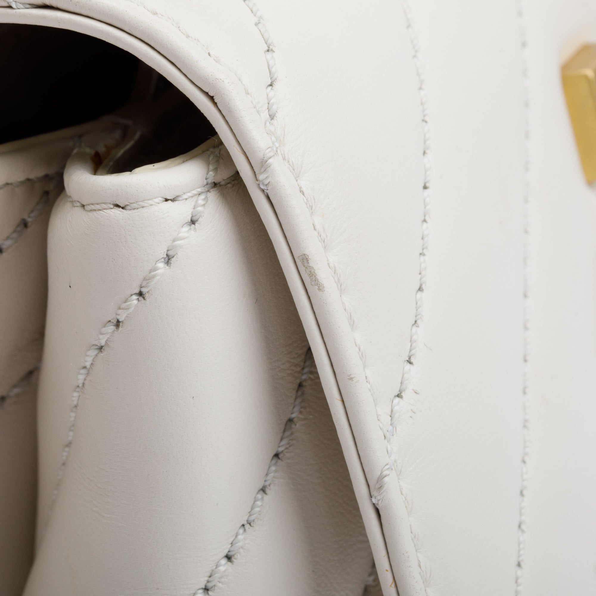 Off-White White Quilted Leather Small Jackhammer 19 Shoulder Bag w/ Box