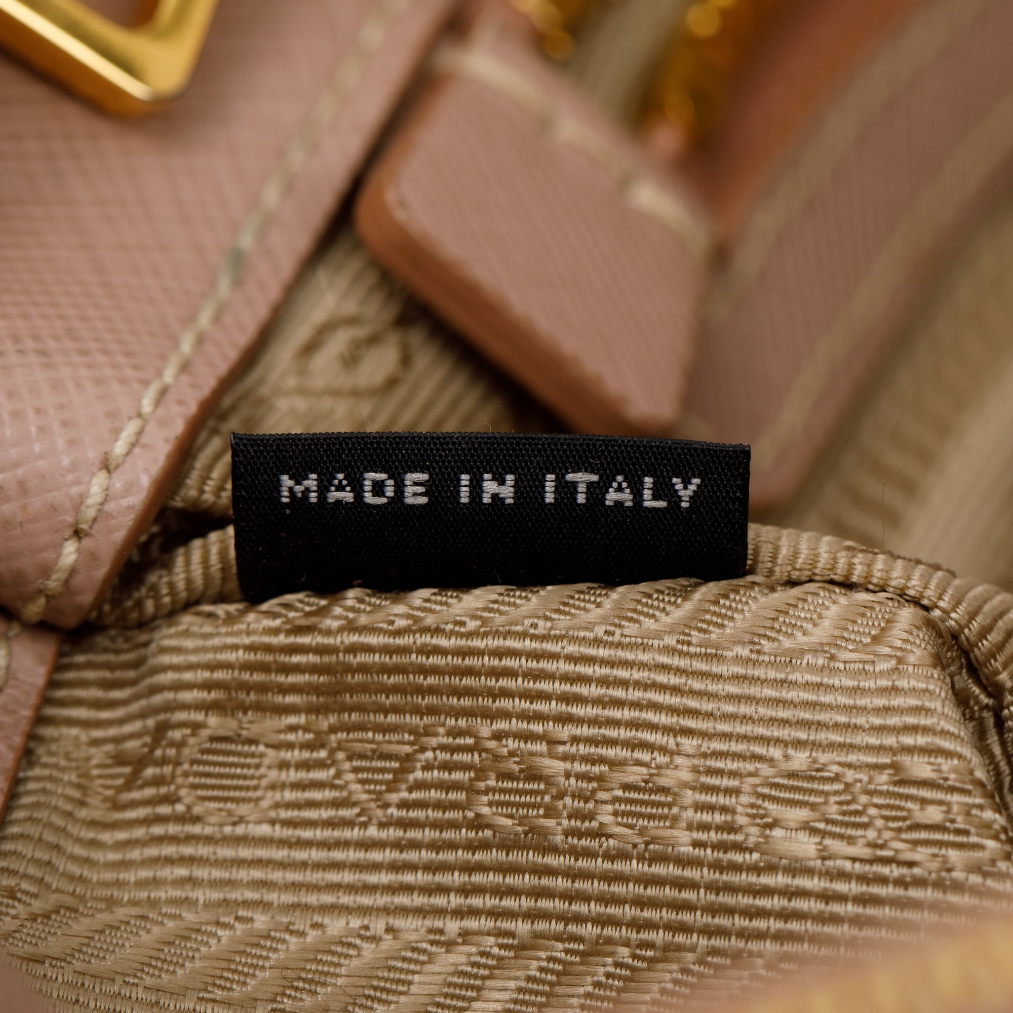 Prada Beige Saffiano Lux Medium Double Zip Galleria Tote w/ Strap