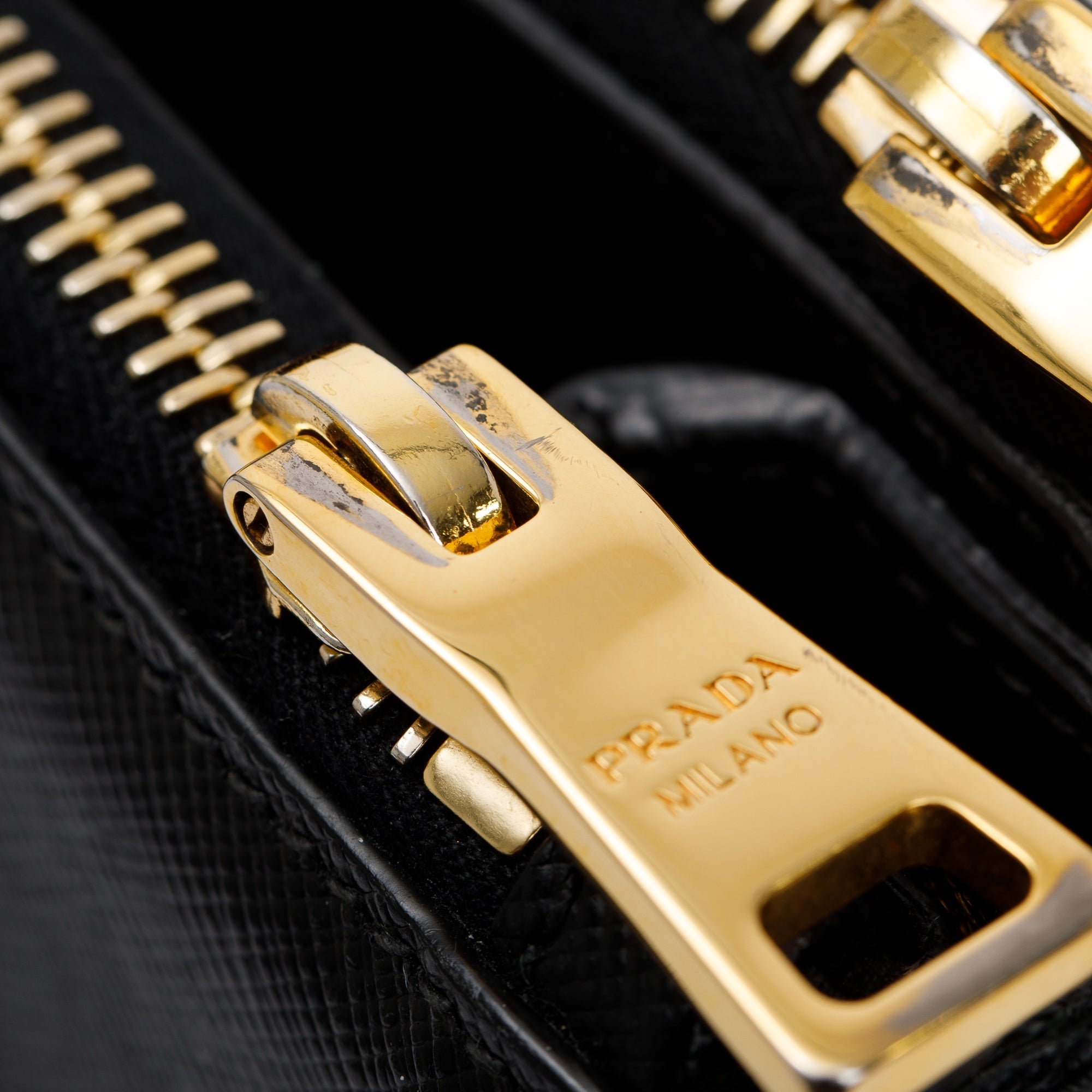 Prada Black Large Saffiano Lux Double Zip Galleria Tote w/ Strap