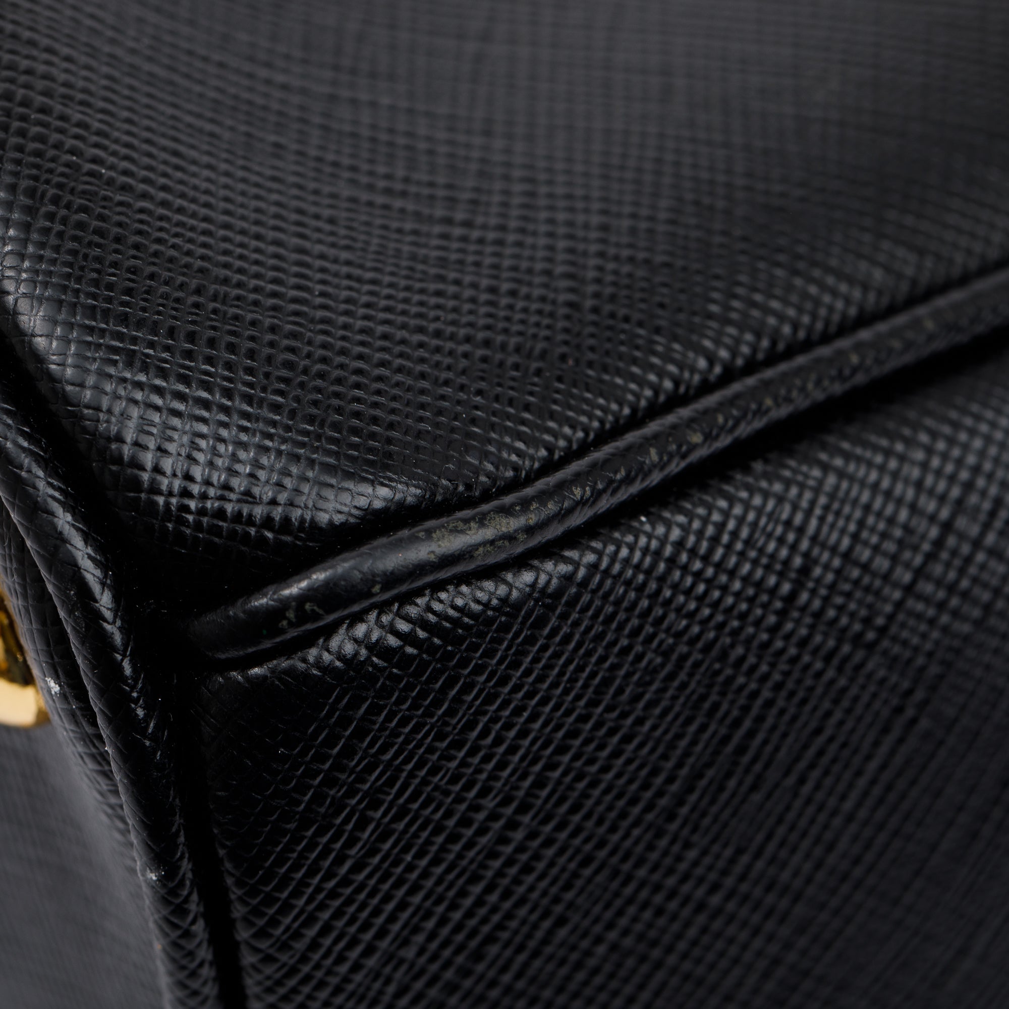 Prada Black Saffiano Lux Medium Double Zip Galleria Tote