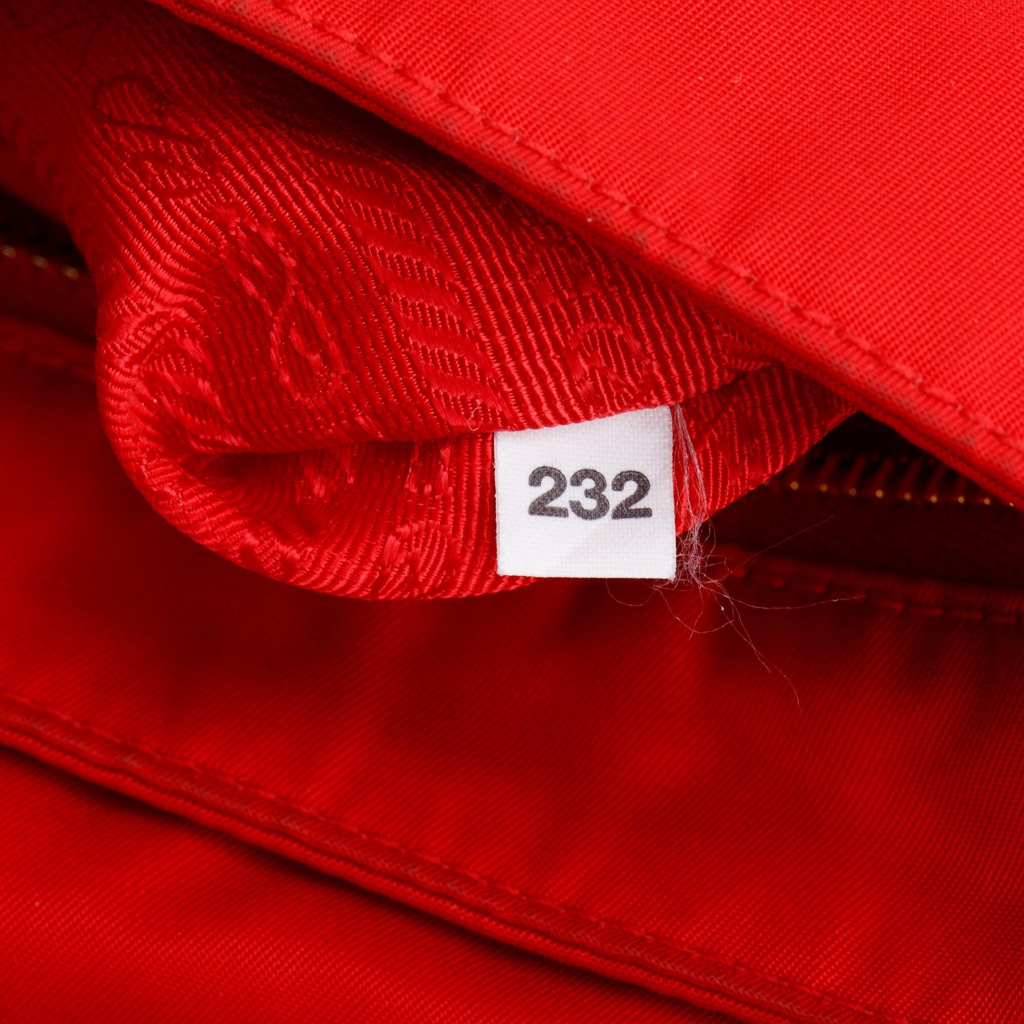 Prada Red Saffiano-Trimmed Tessuto Nylon Double Buckle Crossbody Prada Red Saffiano-Trimmed Tessuto Nylon Double Buckle Crossbody