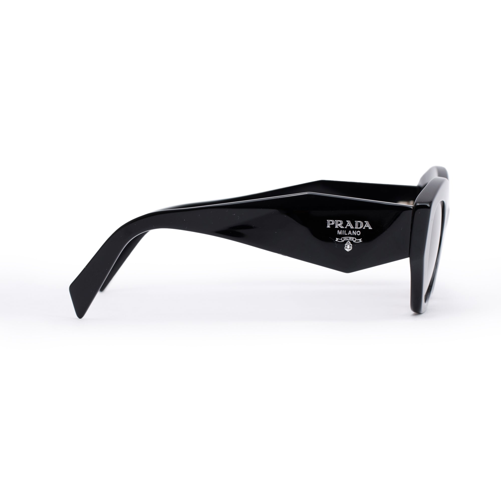 Prada SPR 07Y Black Acetate Symbole Cat-Eye Sunglasses w/ Pouch