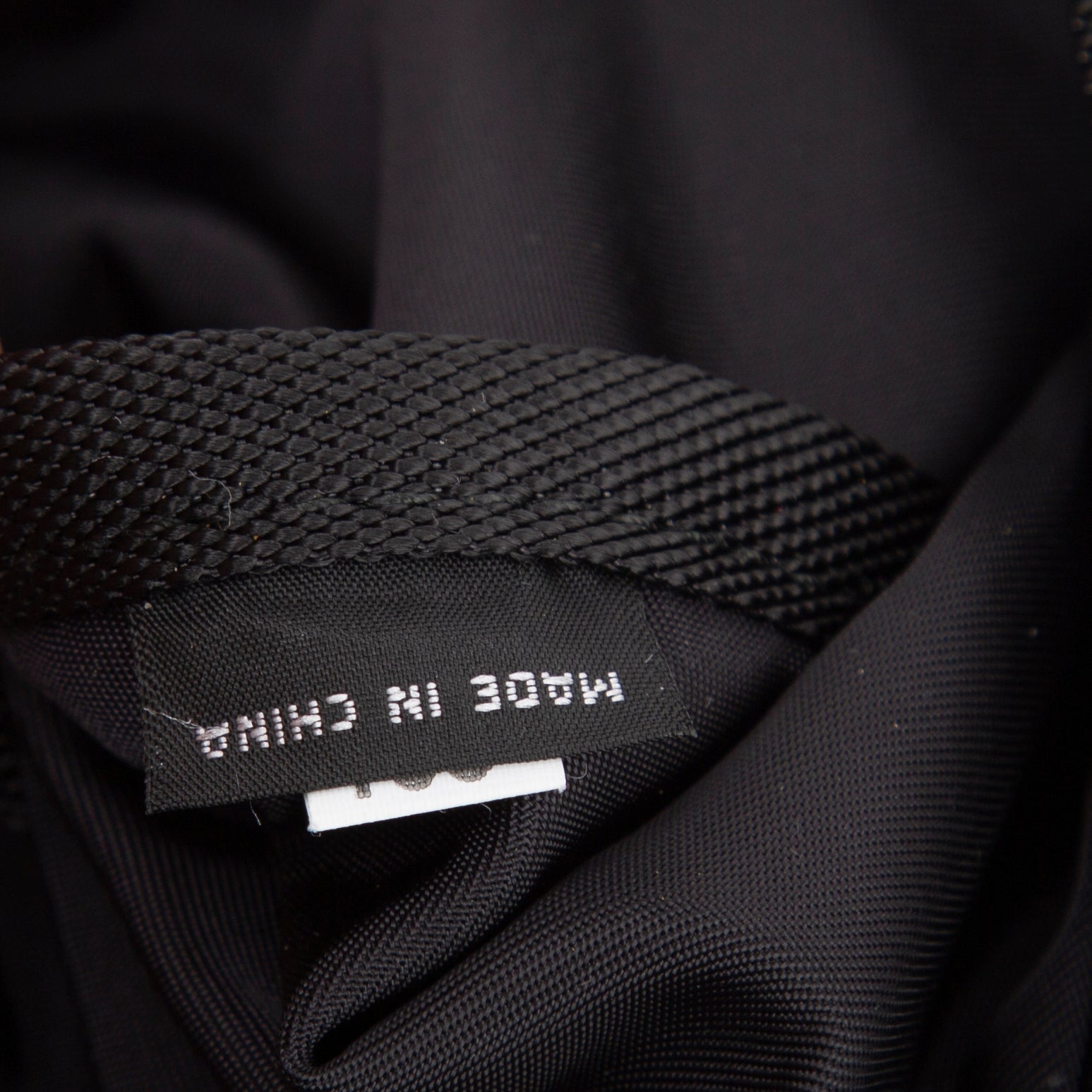 Prada Tessuto Nylon Montagna Belt Bag – Oliver Jewellery